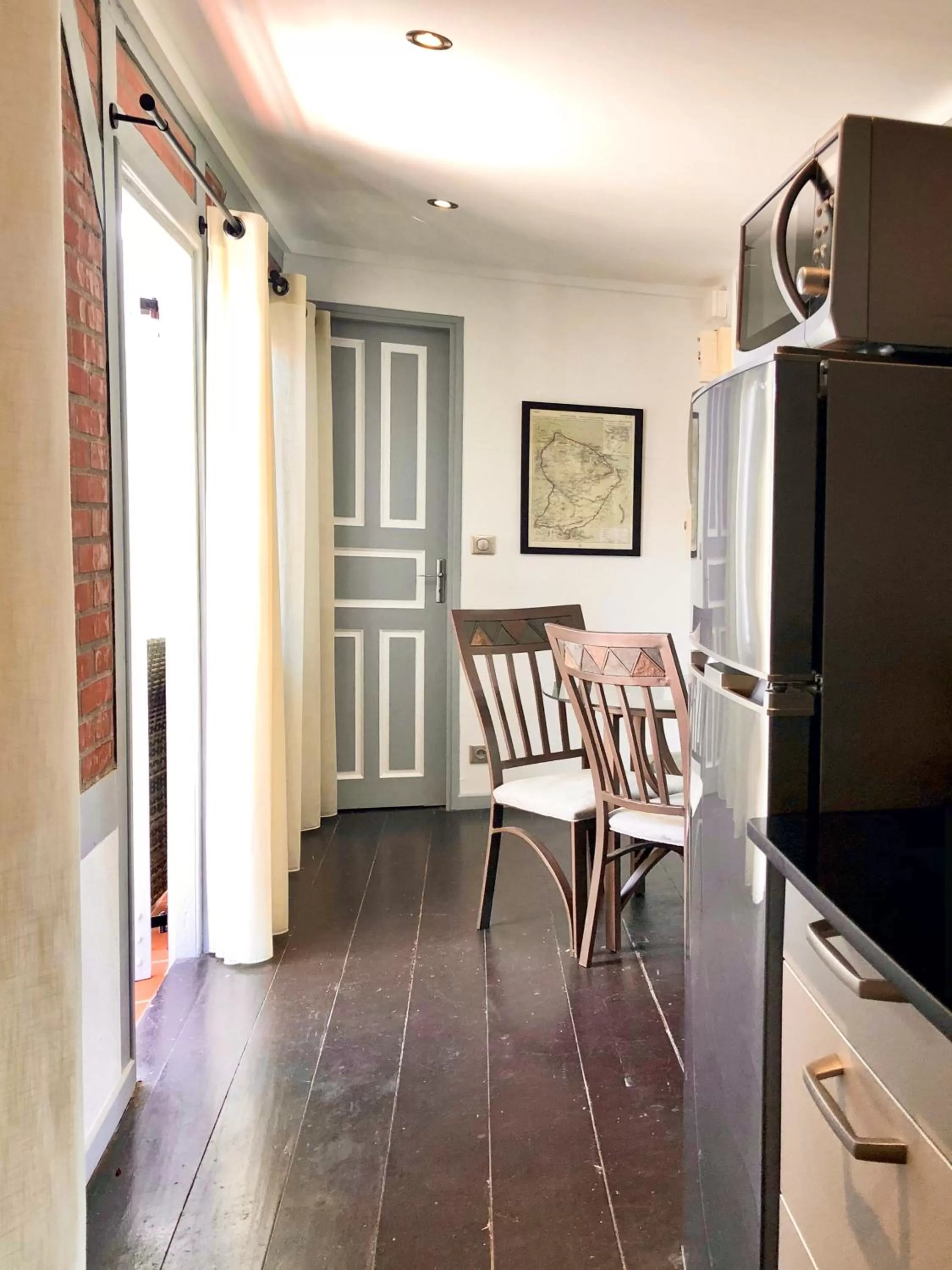 Kitchen or kitchenette in Eclipse Belle Etoile Appart'hôtel