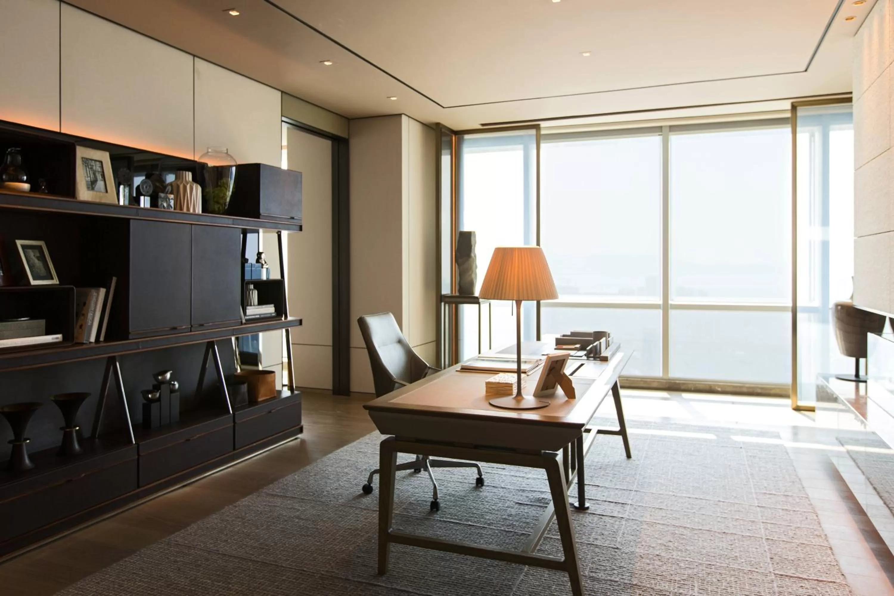 Photo of the whole room in Shenzhen Marriott Hotel Nanshan