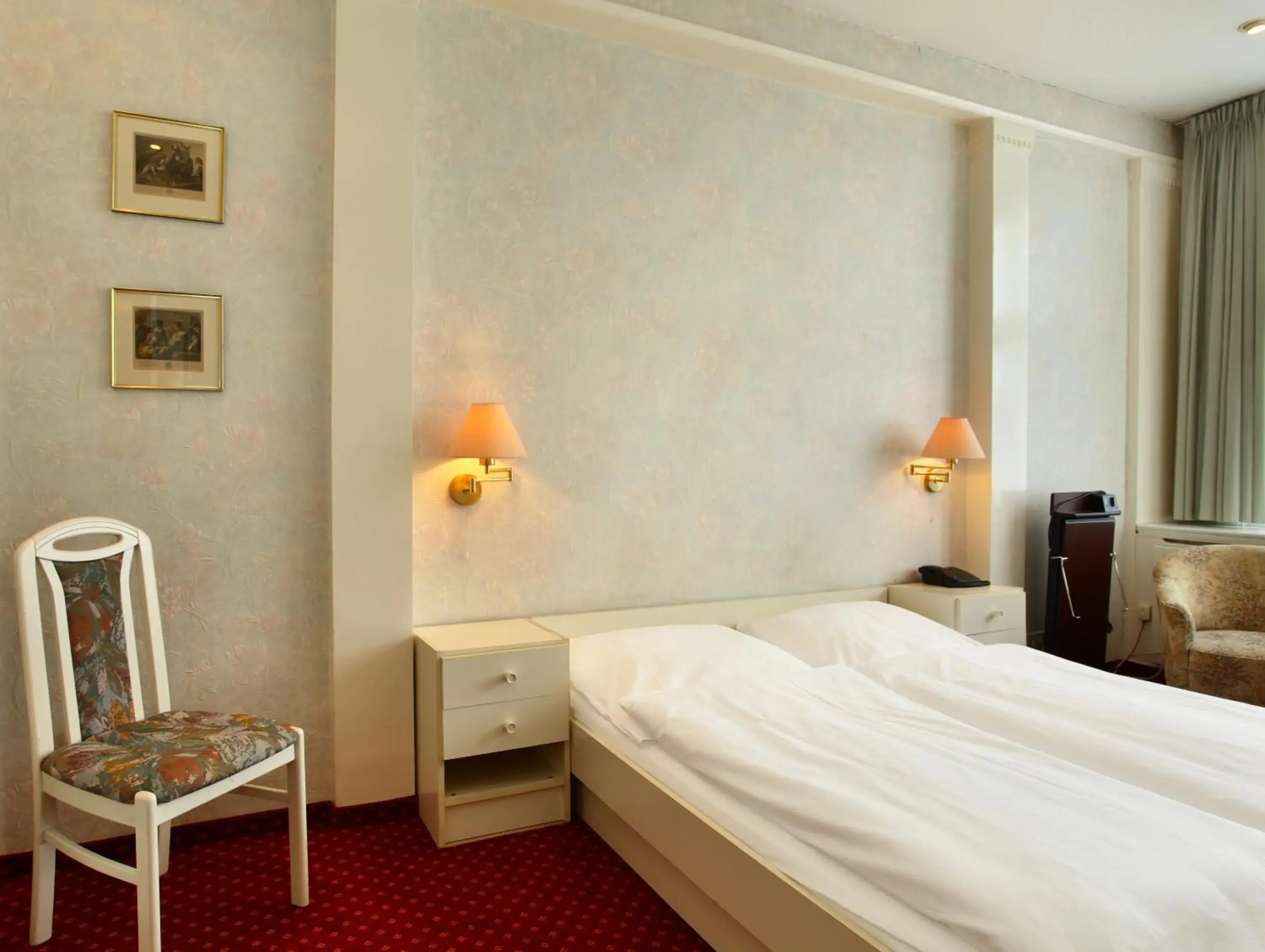 Bed in Hotel Bellmoor im Dammtorpalais