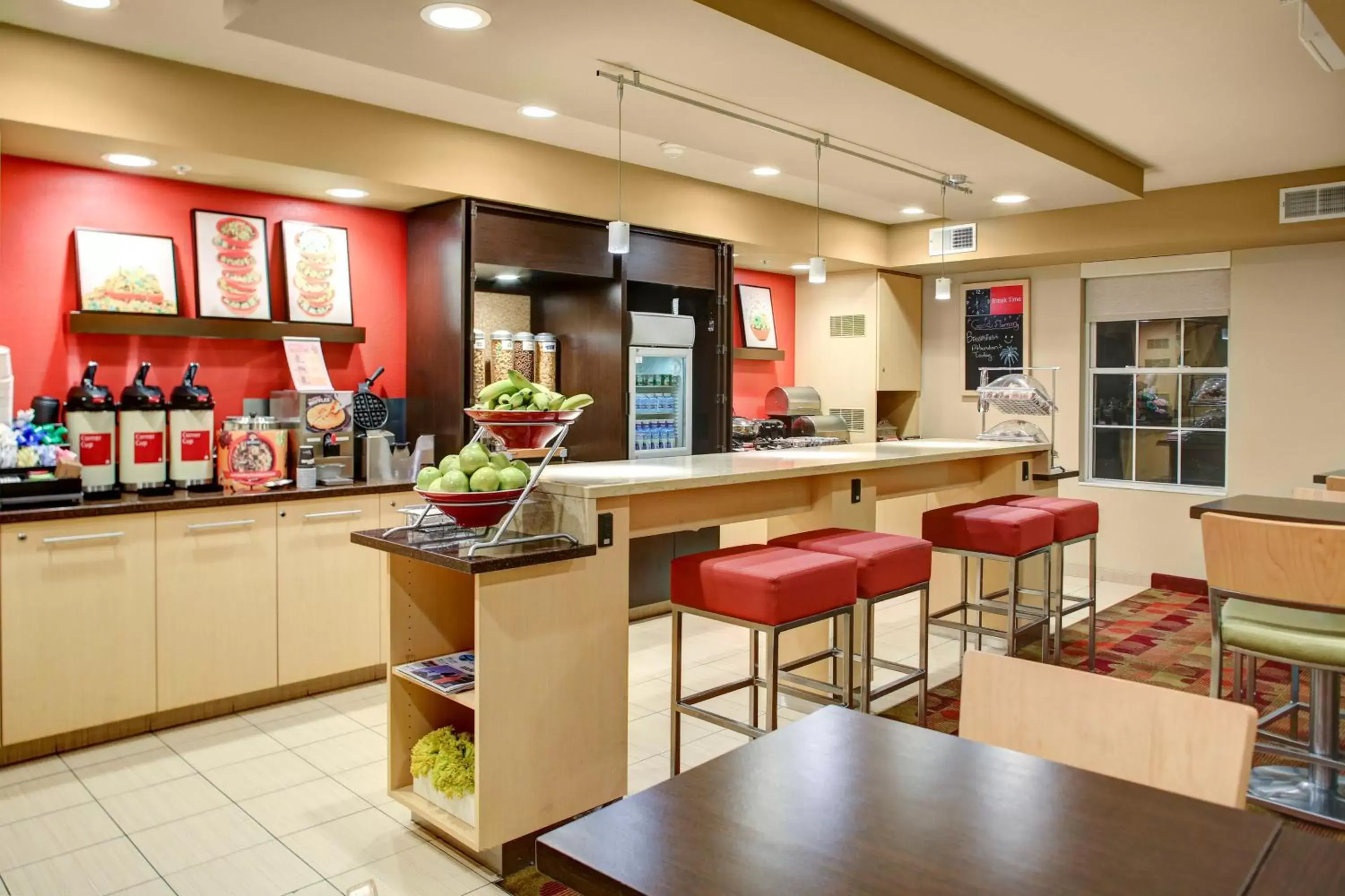 Restaurant/Places to Eat in Hawthorn Suites by Wyndham Cincinnati Northeast/Mason