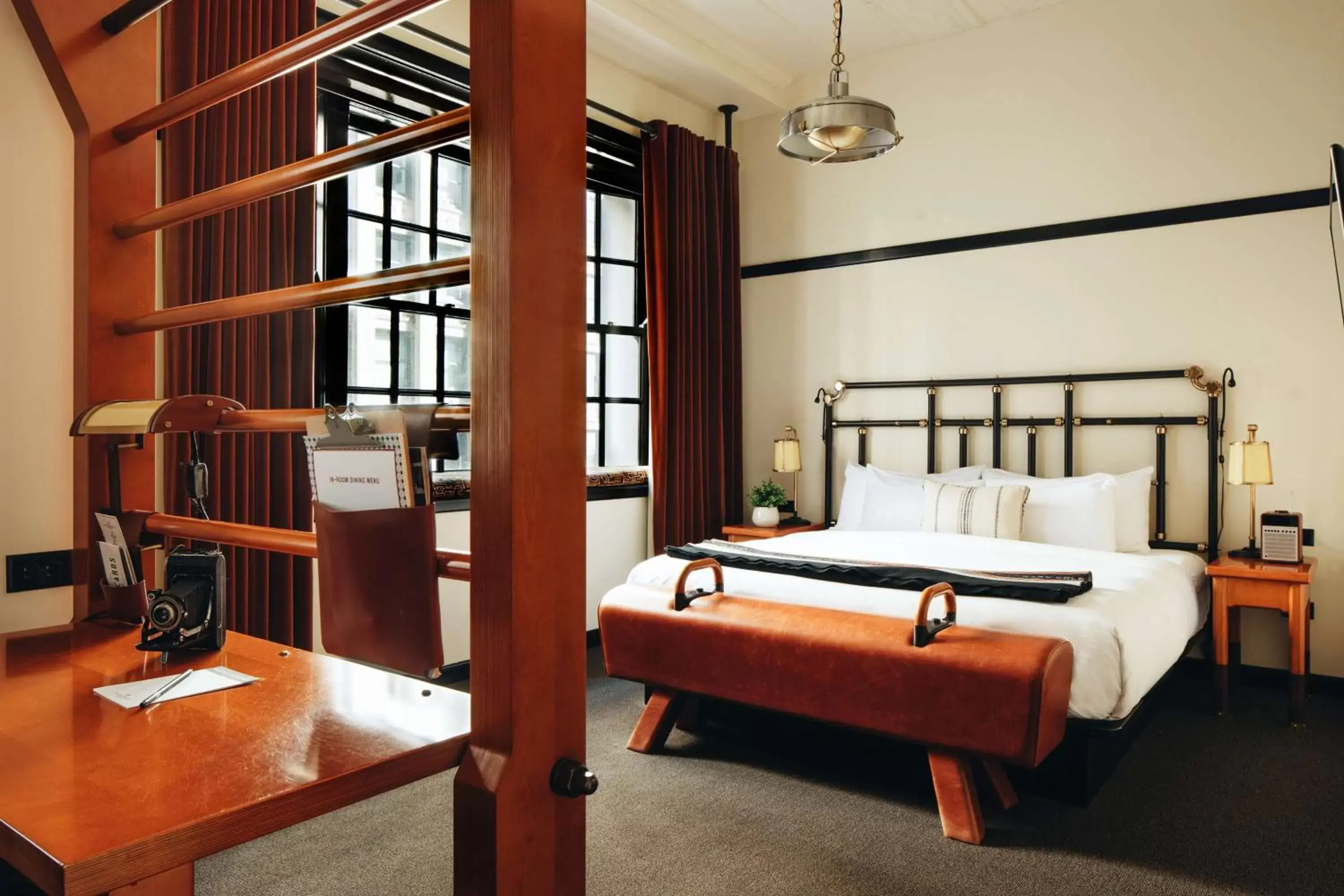 Photo of the whole room, Bed in Chicago Athletic Association, part of Hyatt