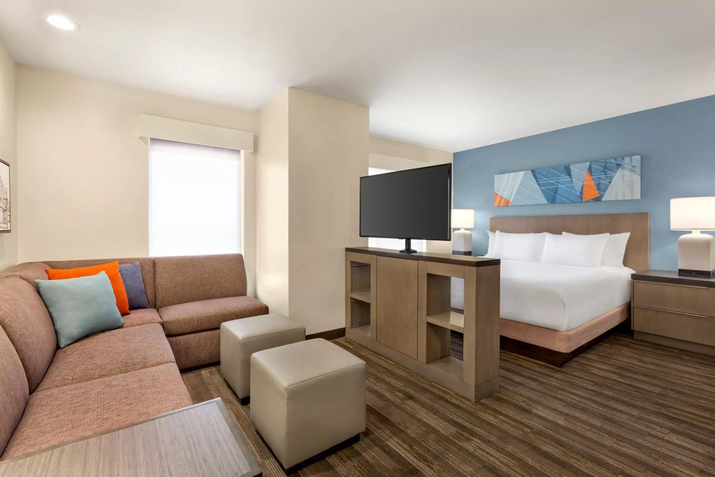 Bed, Seating Area in Hyatt House Bryan/College Station