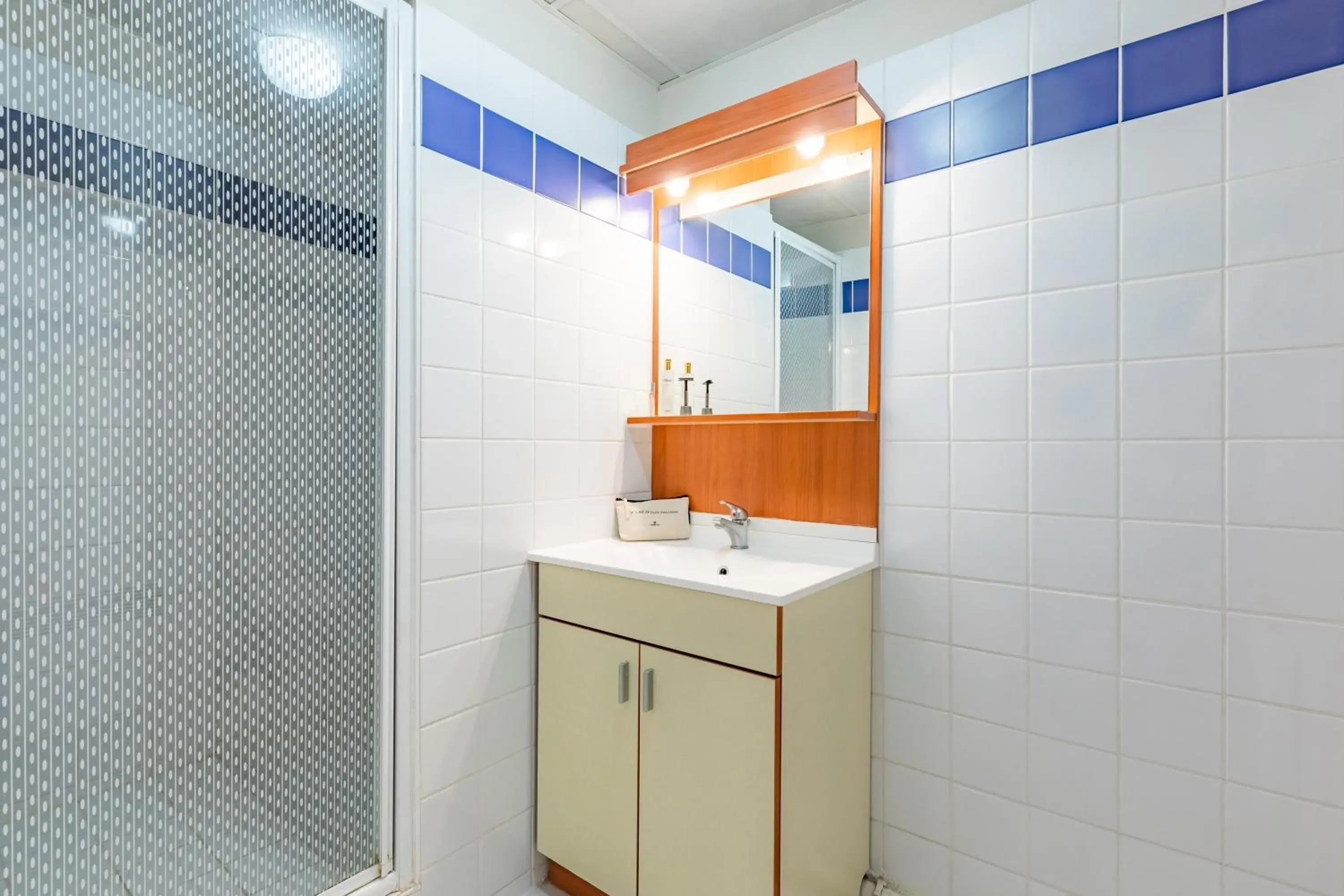 Shower, Bathroom in Appart City Bordeaux Centre