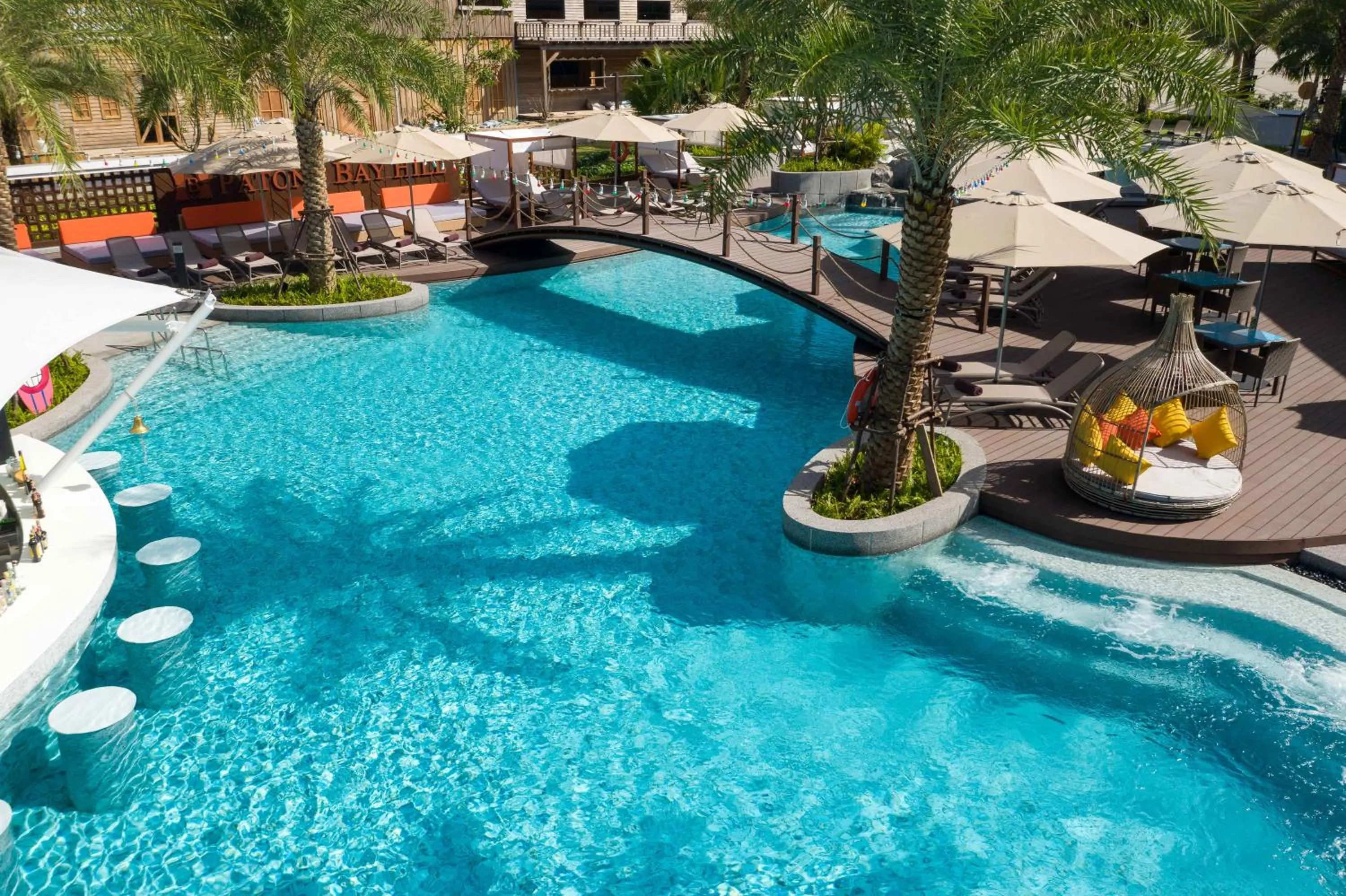 Swimming pool in Patong Bay Hill