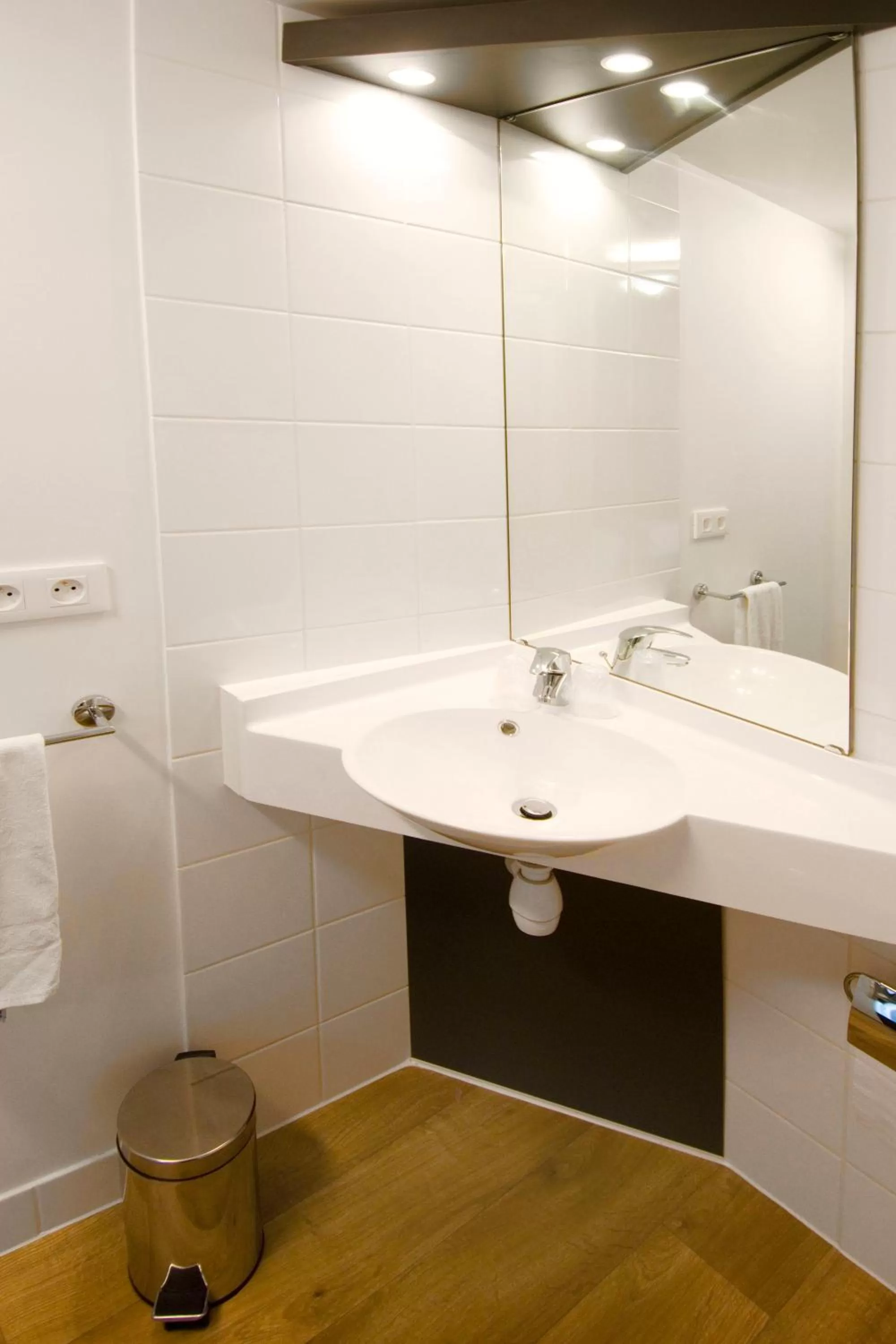 Bathroom in Hôtel Lodge In Paris 13