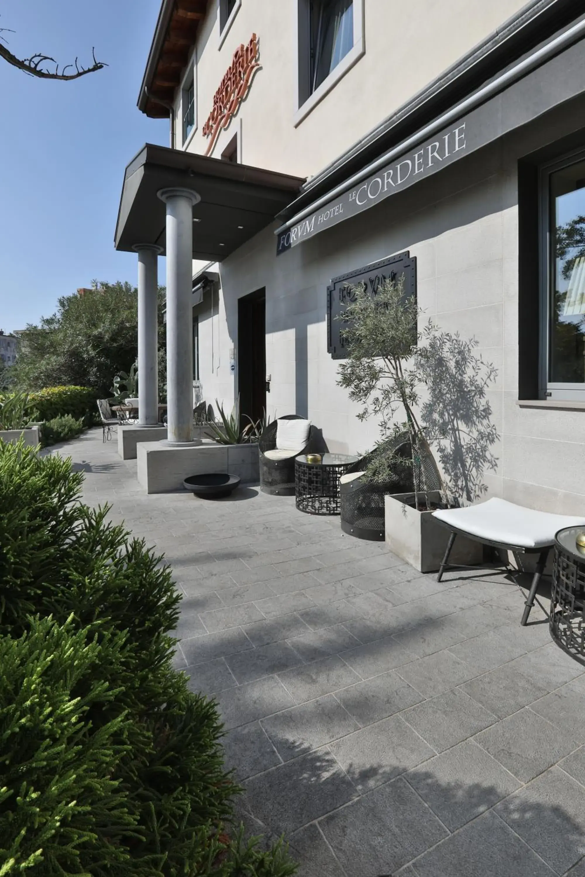 Garden, Property Building in Hotel Le Corderie