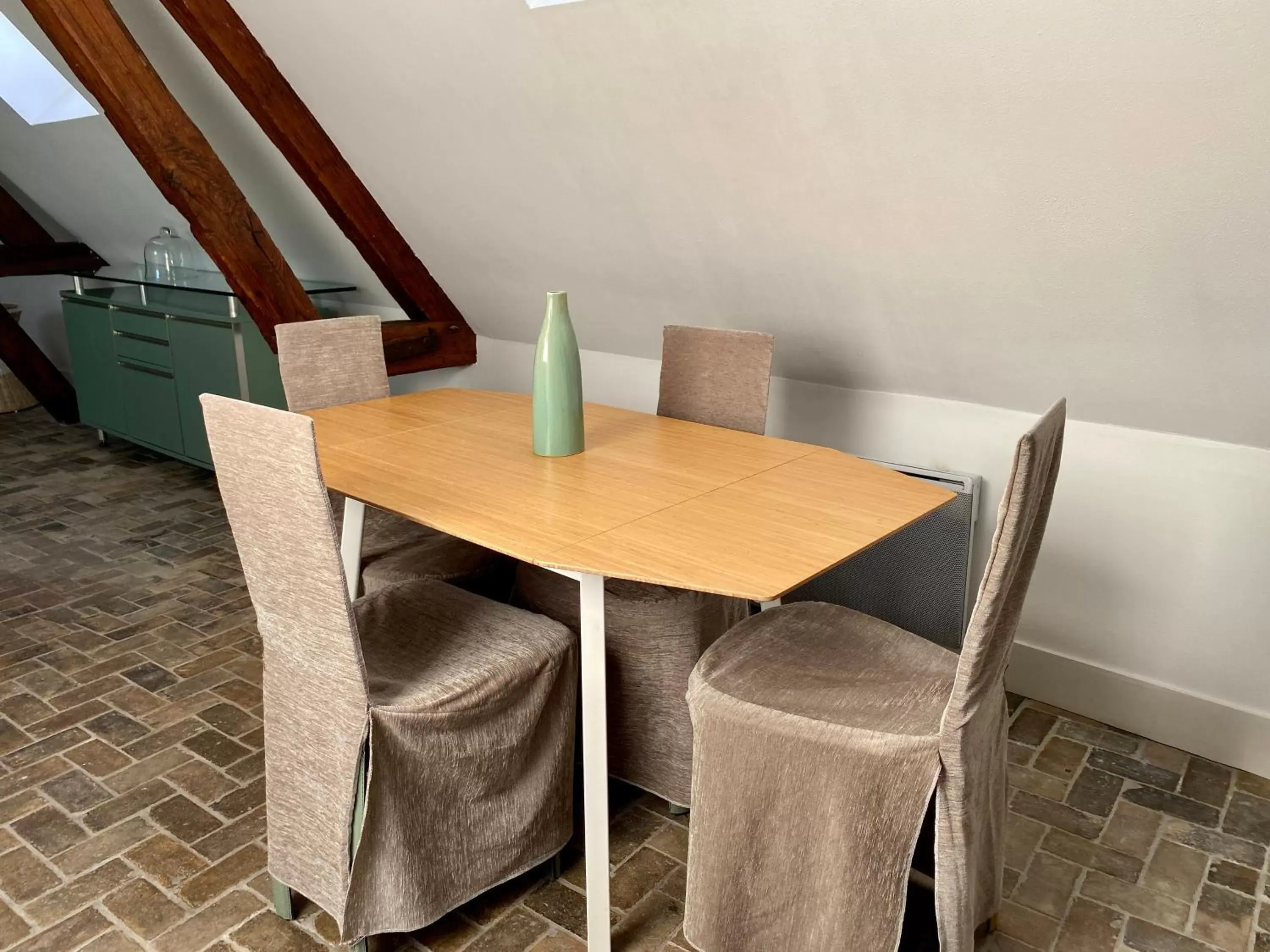 Dining Area in Hôtel Particulier de Champrond