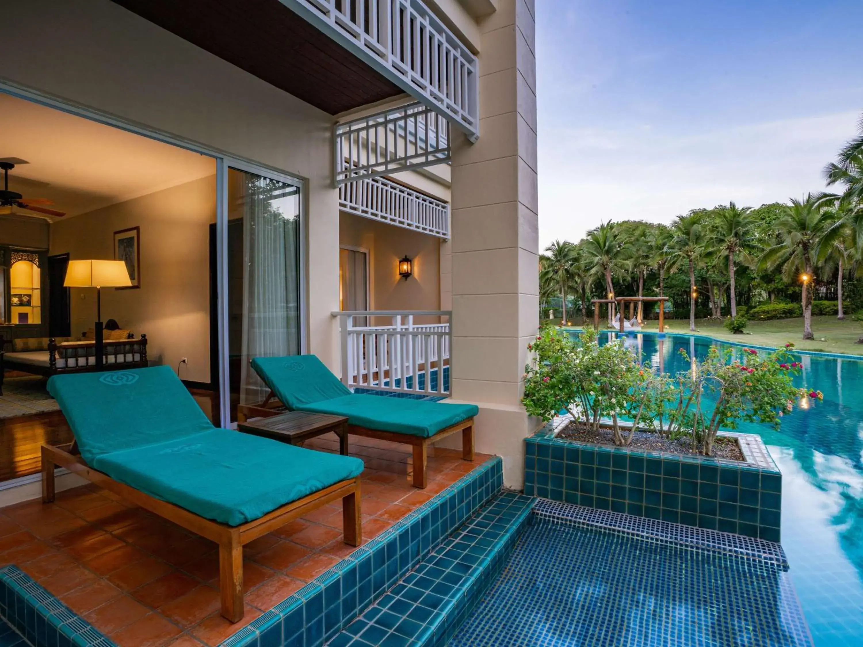 Bedroom, Swimming Pool in Sofitel Krabi Phokeethra Golf and Spa Resort