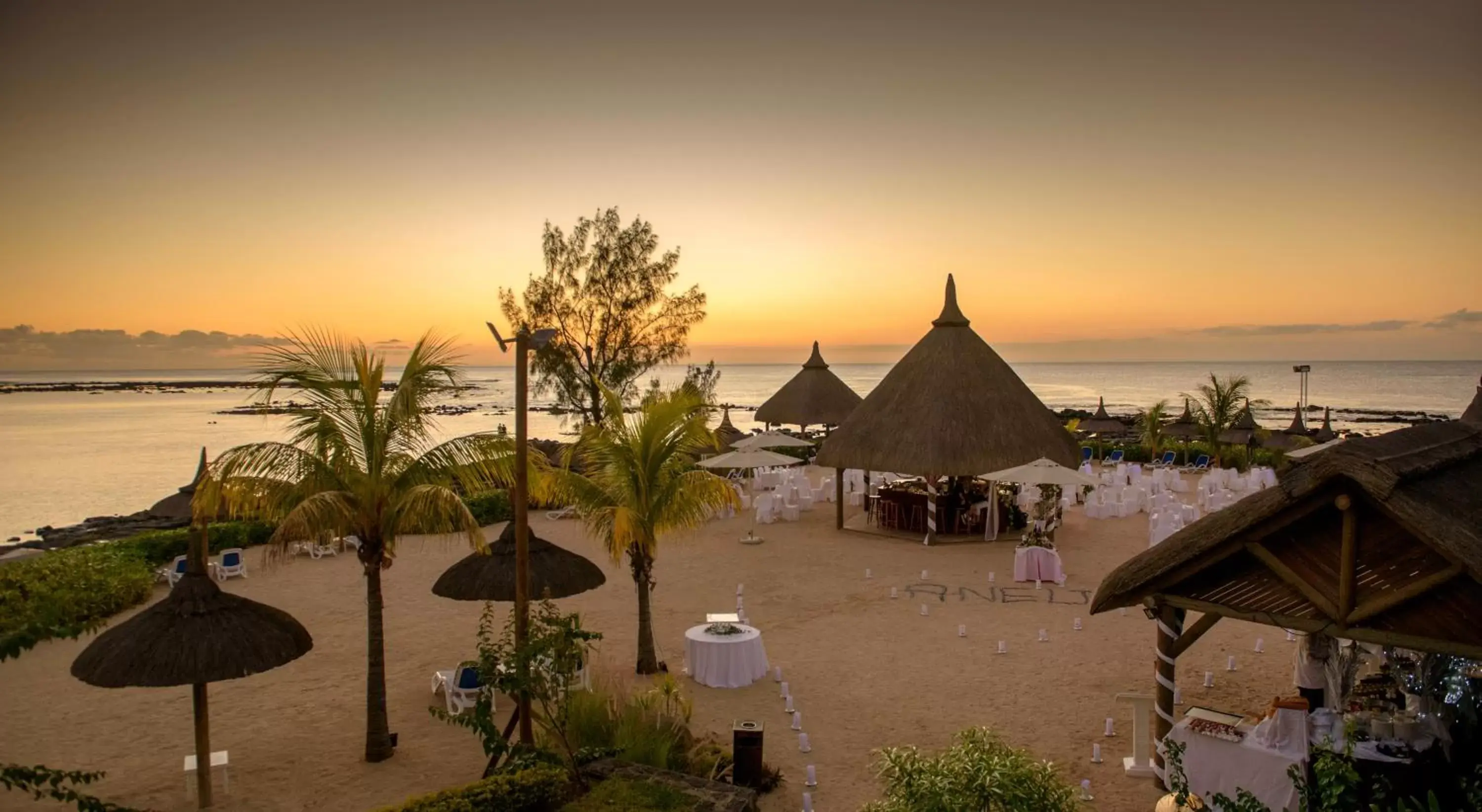 Banquet/Function facilities, Beach in Anelia Resort & Spa