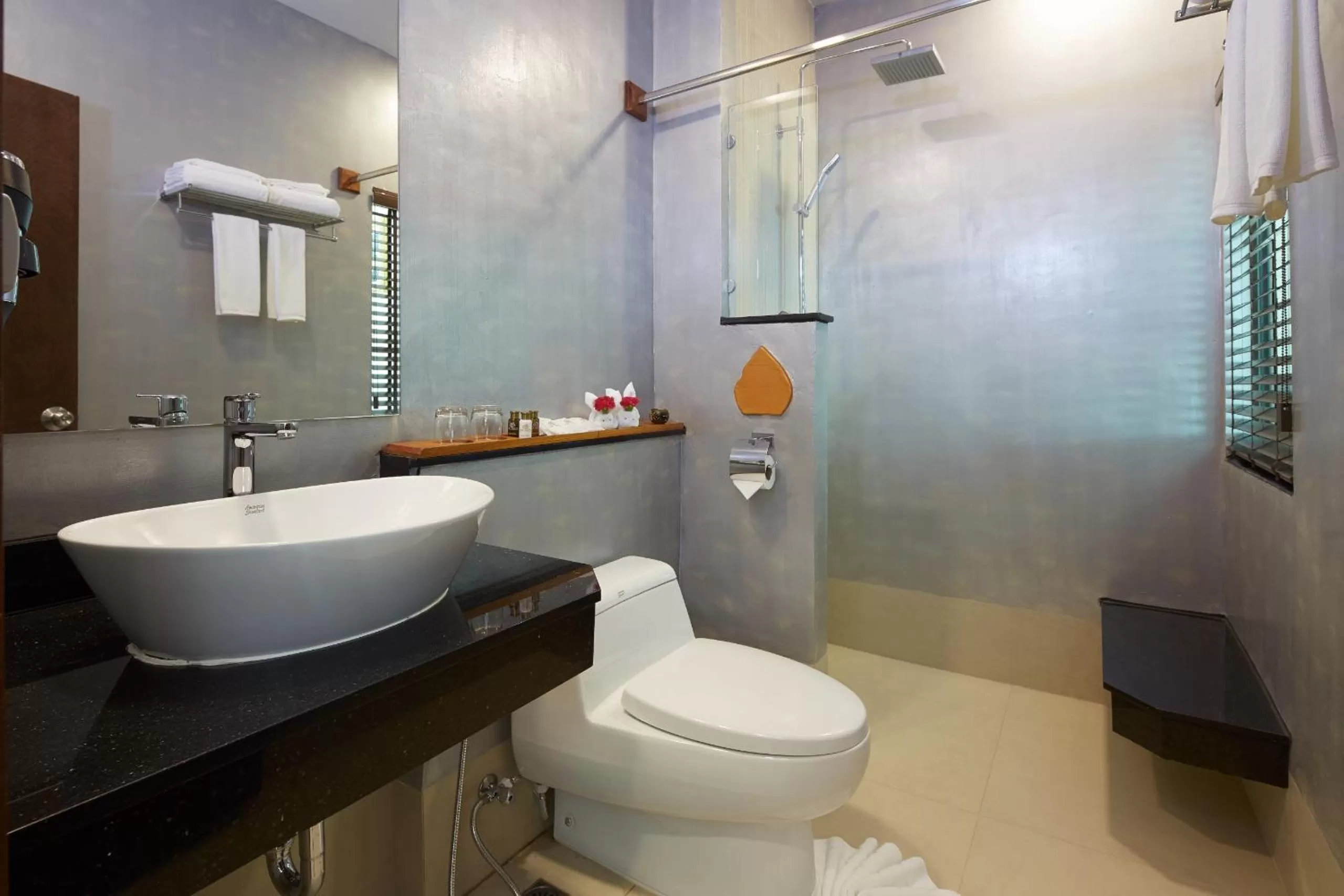 Toilet in The Agate Pattaya Boutique Resort