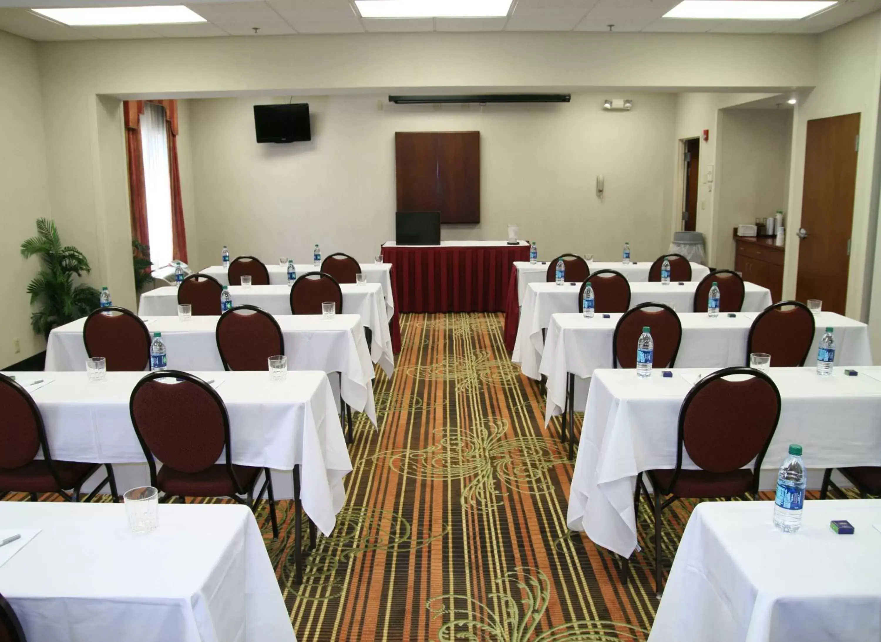 Meeting/conference room in Hampton Inn & Suites, Springfield SW
