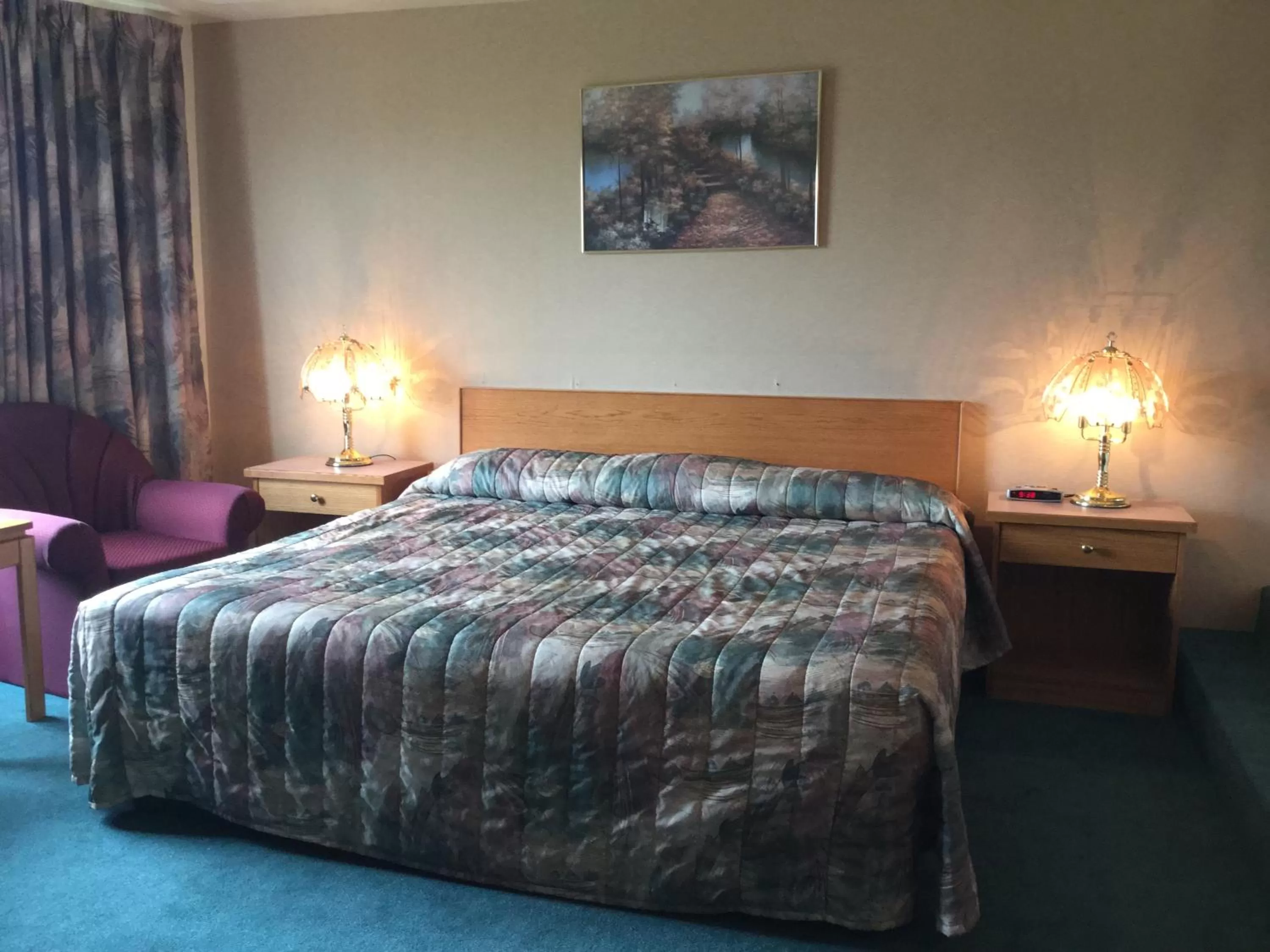 Bed in Western Budget Motel East Red Deer