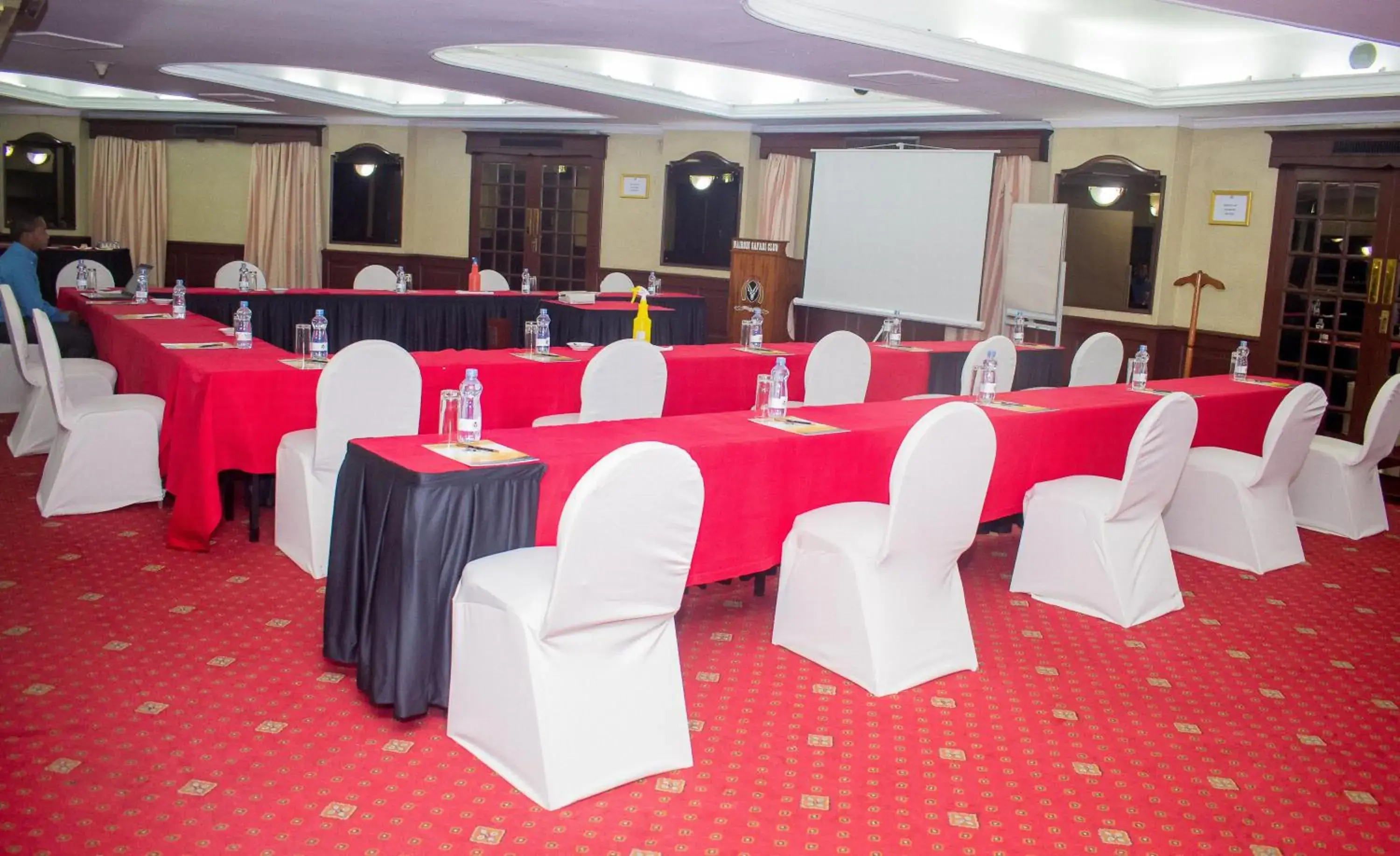 Banquet/Function facilities, Banquet Facilities in Nairobi Safari Club