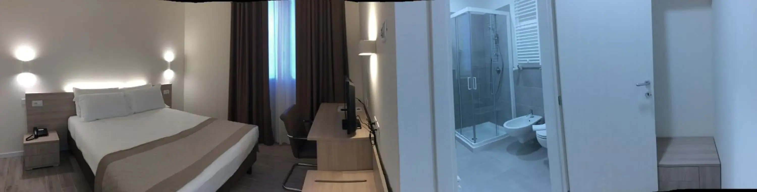 Bed in Hotel Nuova Mestre Bed in Hotel Nuova Mestre