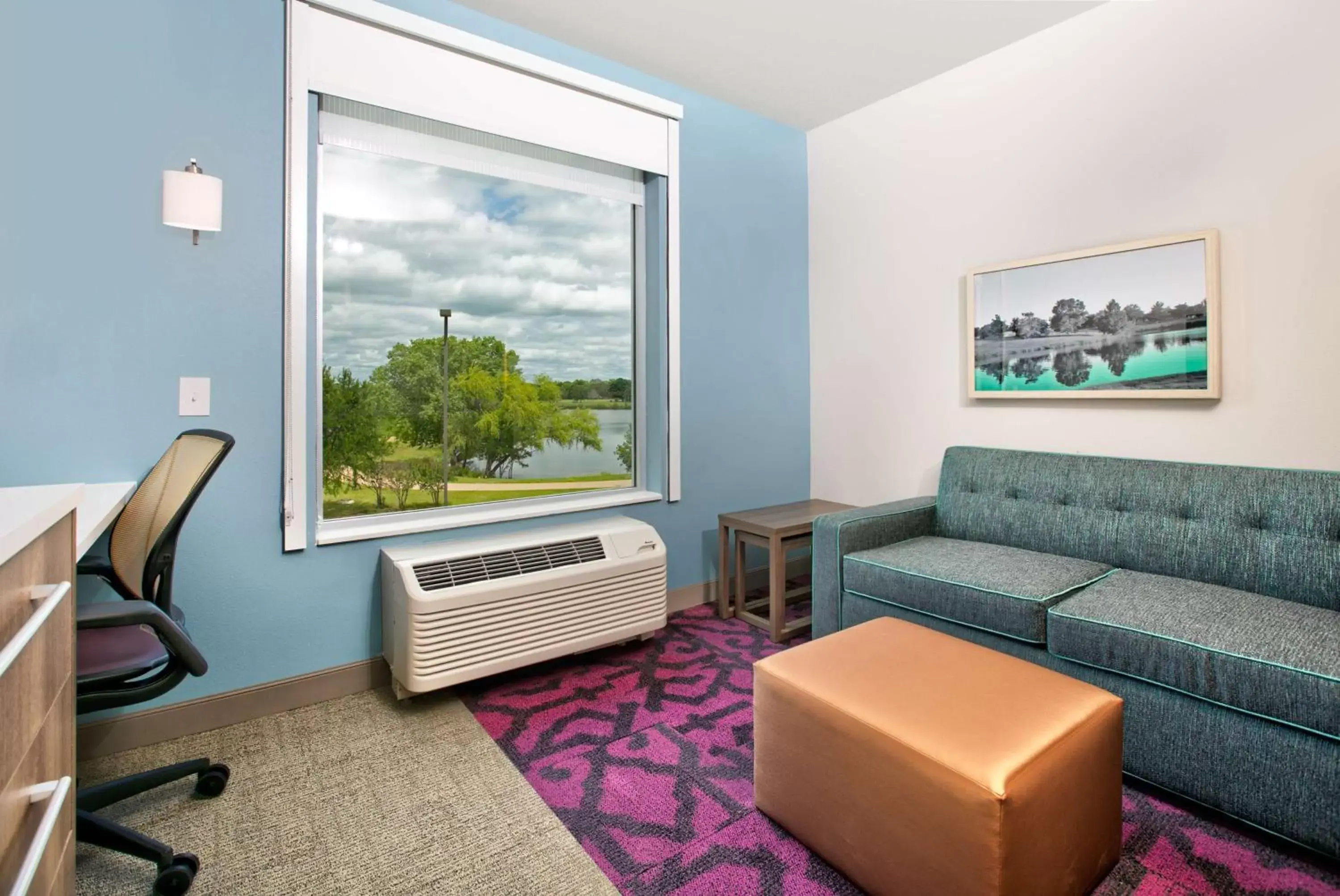 Bedroom, Seating Area in Home2 Suites By Hilton Wichita Falls, Tx