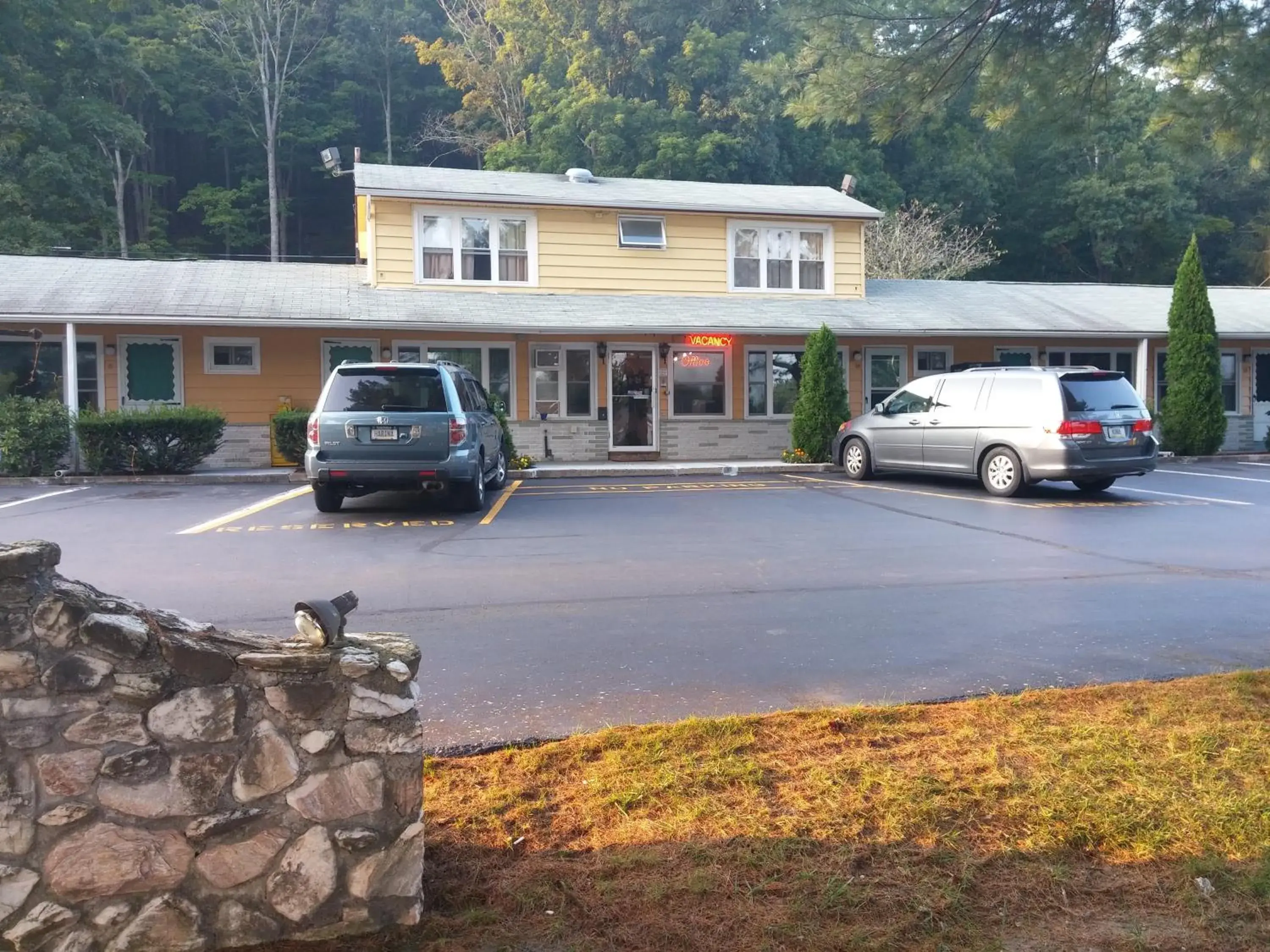 Property building in FairBridge Inn Express Milford Property building in FairBridge Inn Express Milford