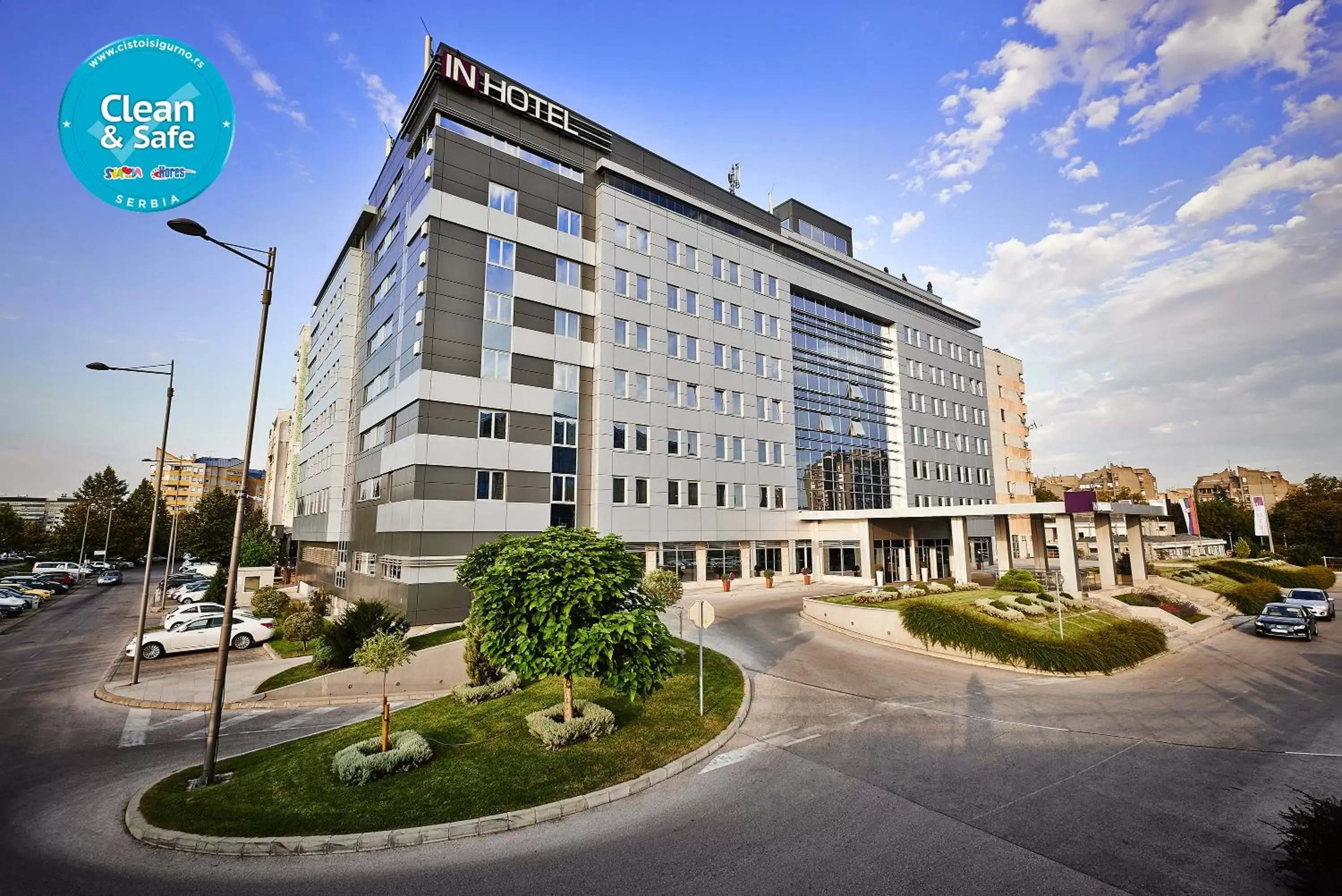 Facade/entrance, Property Building in IN Hotel Beograd