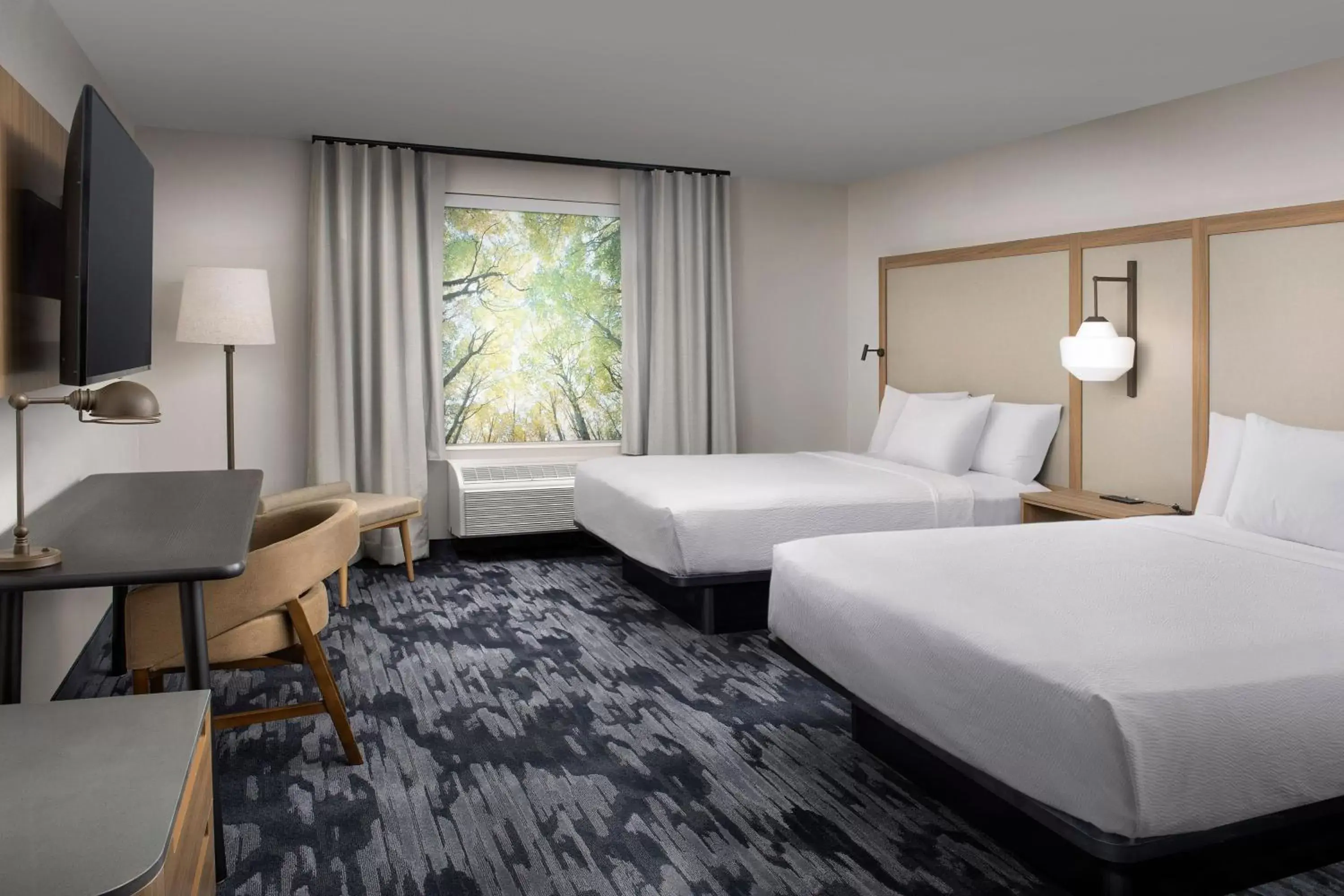 Photo of the whole room, Bed in Fairfield Inn & Suites by Marriott Appleton
