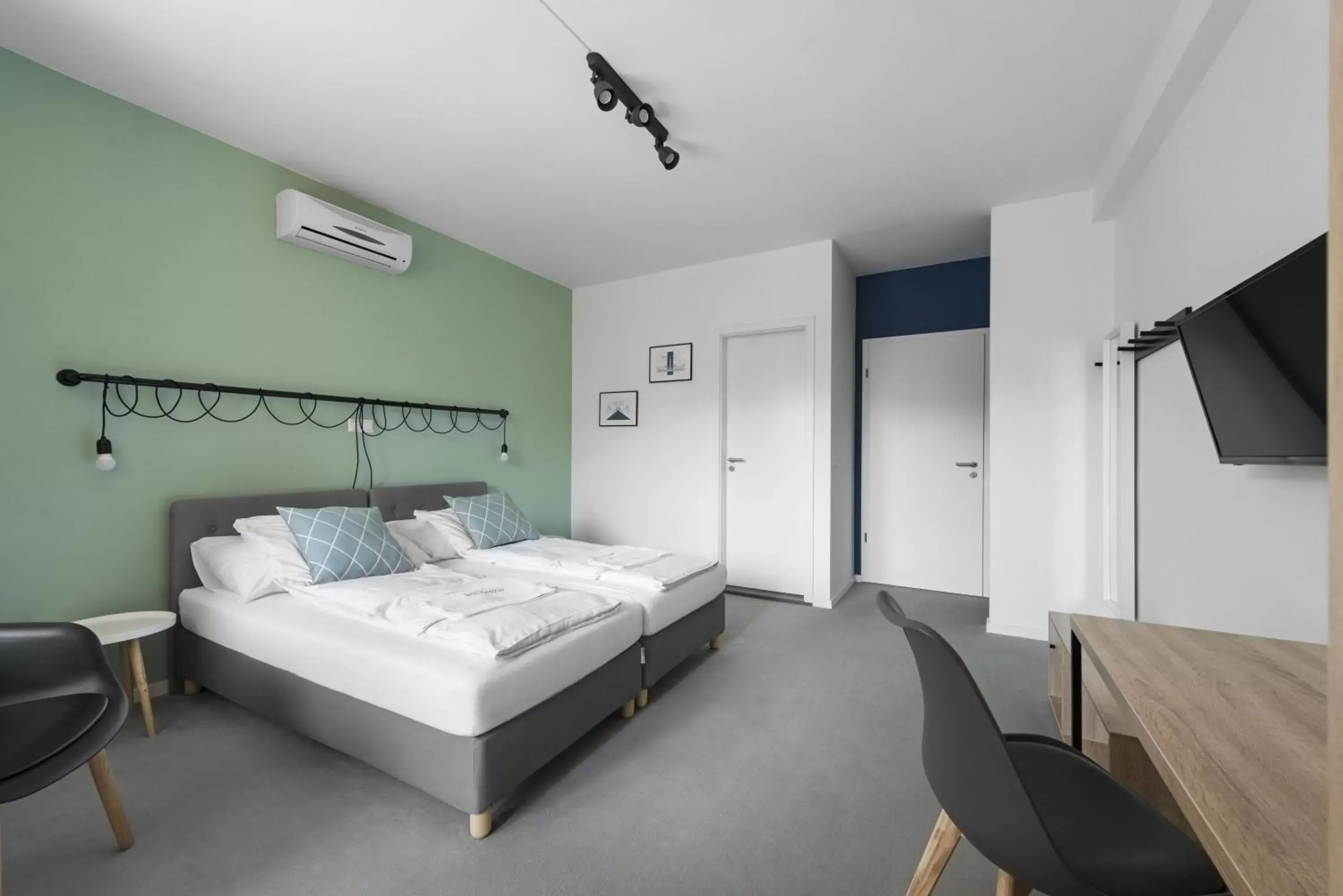 Bedroom, Bed in Chesscom Hotel Bedroom, Bed in Chesscom Hotel