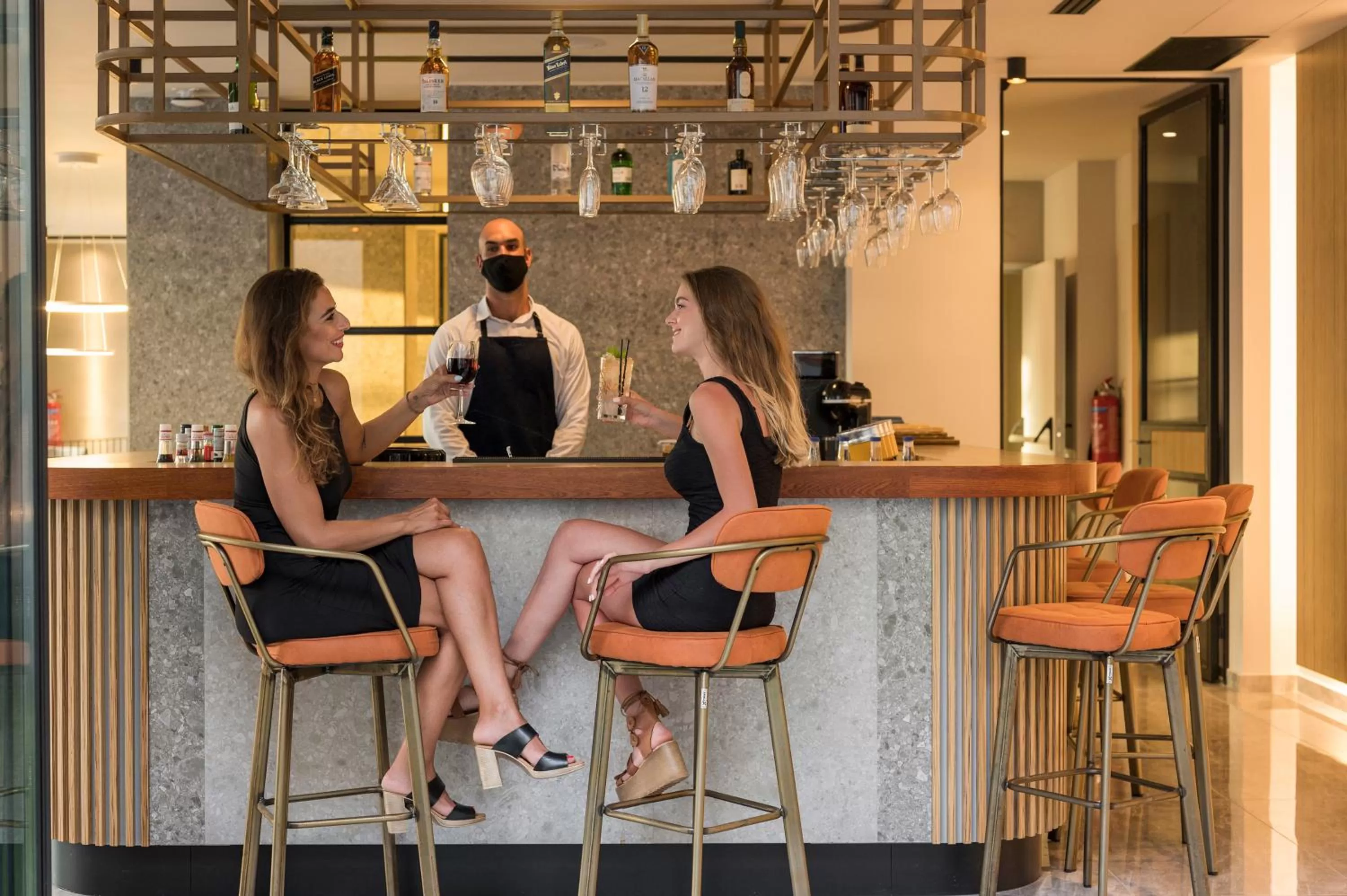 Lounge or bar in Hyperion City Hotel & Spa