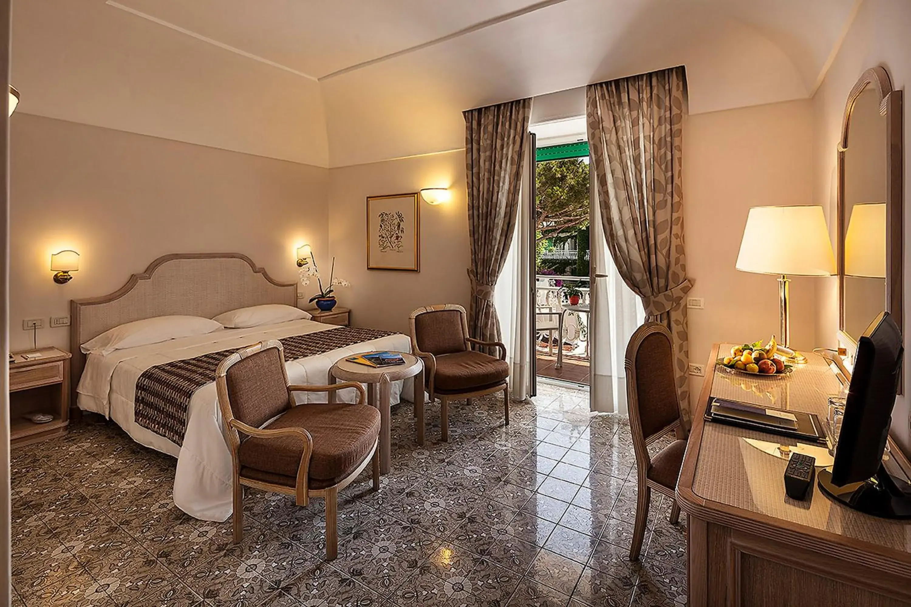 Bedroom in Hotel Continental Ischia