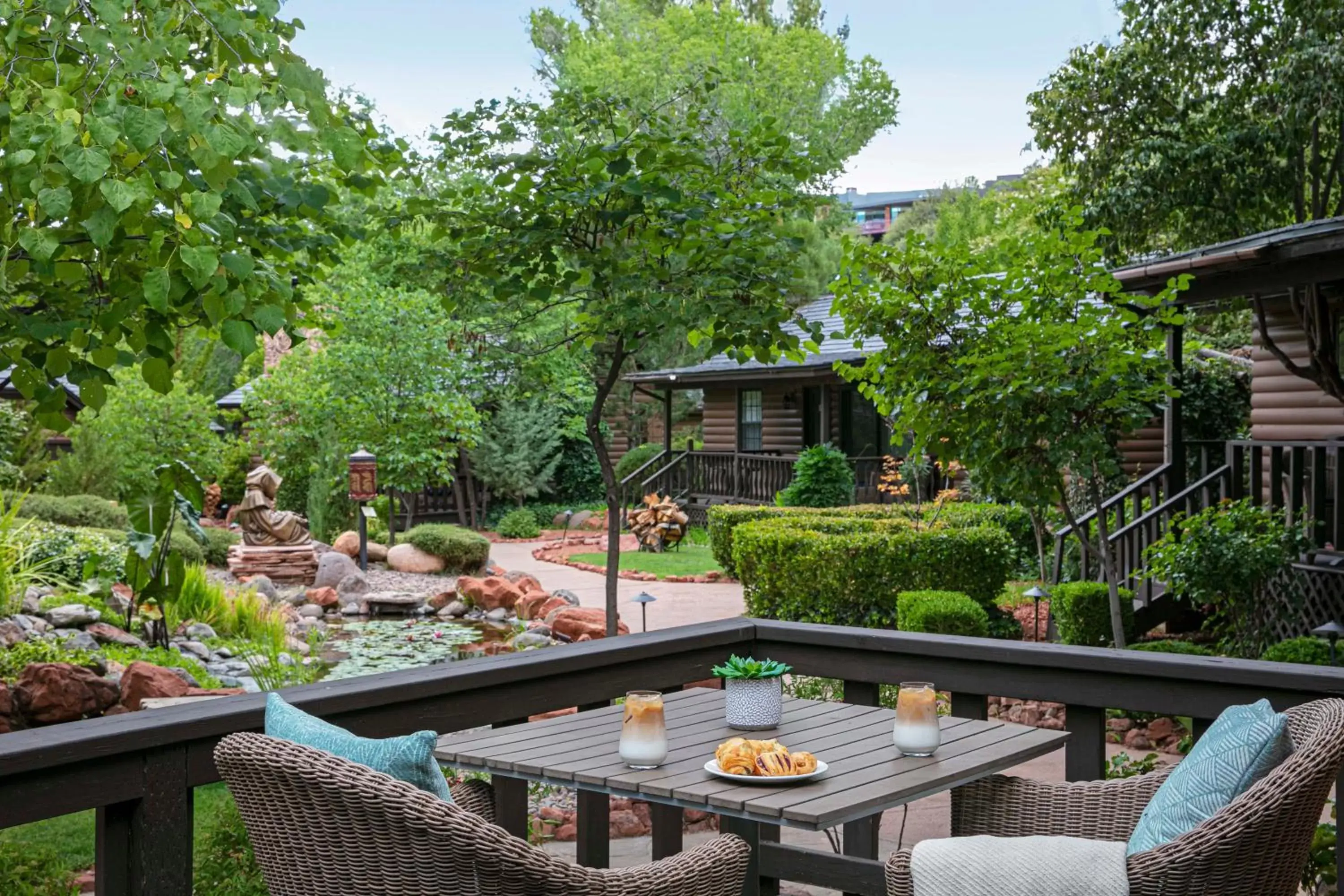 Patio in L'Auberge De Sedona