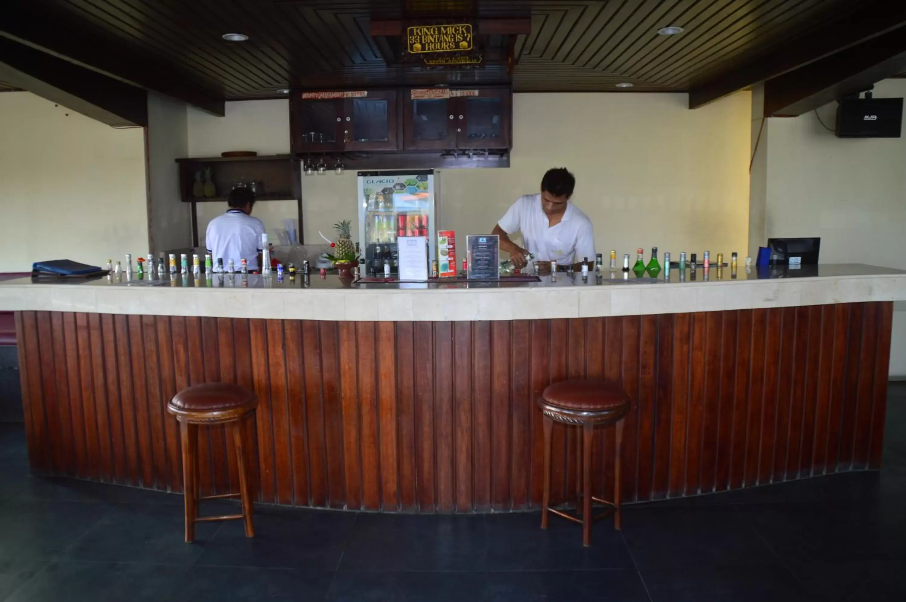 Lounge or bar in Champlung Mas Hotel Legian, Kuta