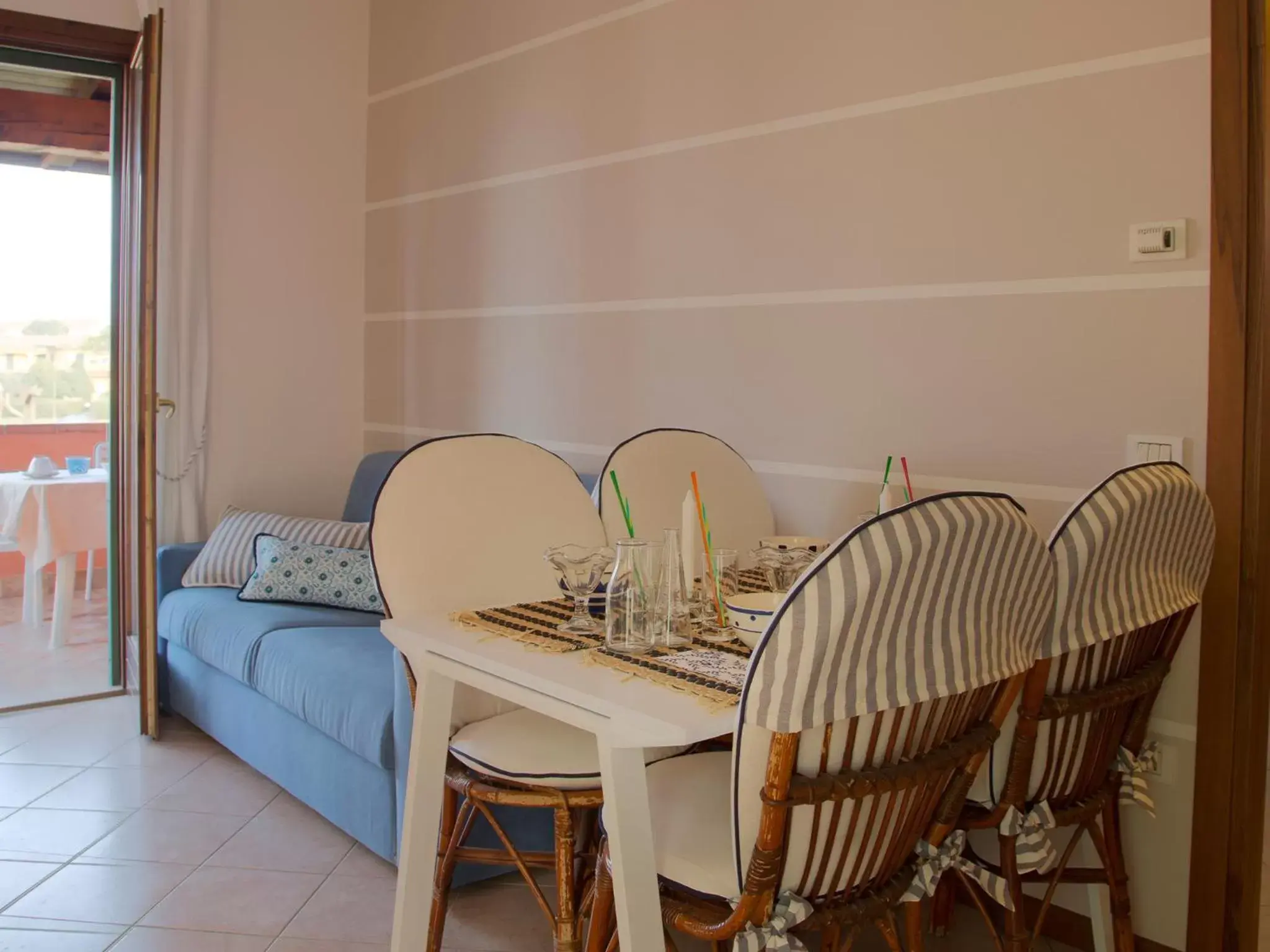 Dining area in BellaSirmione Holiday Apartments