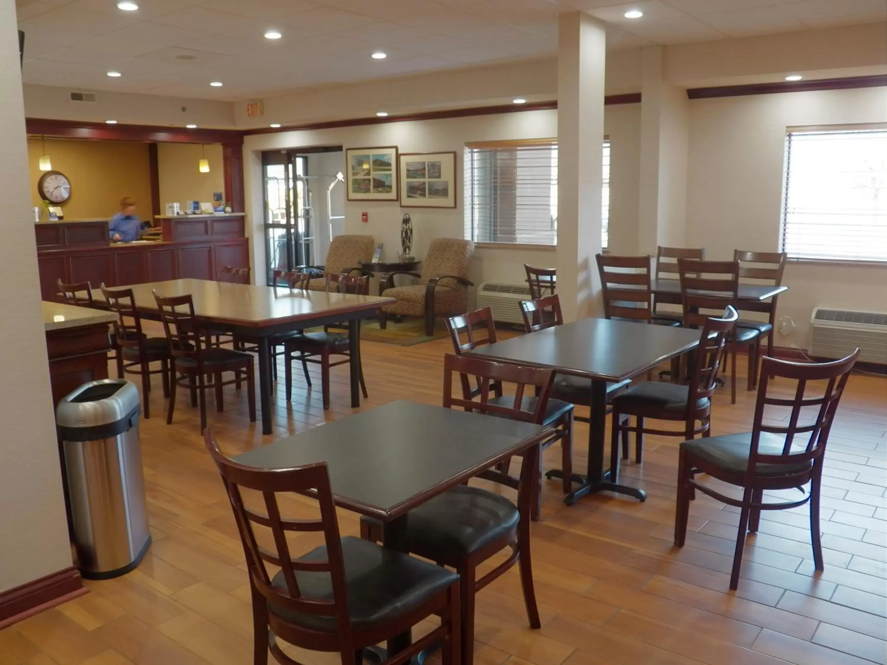 Restaurant/Places to Eat in Best Western of Wise