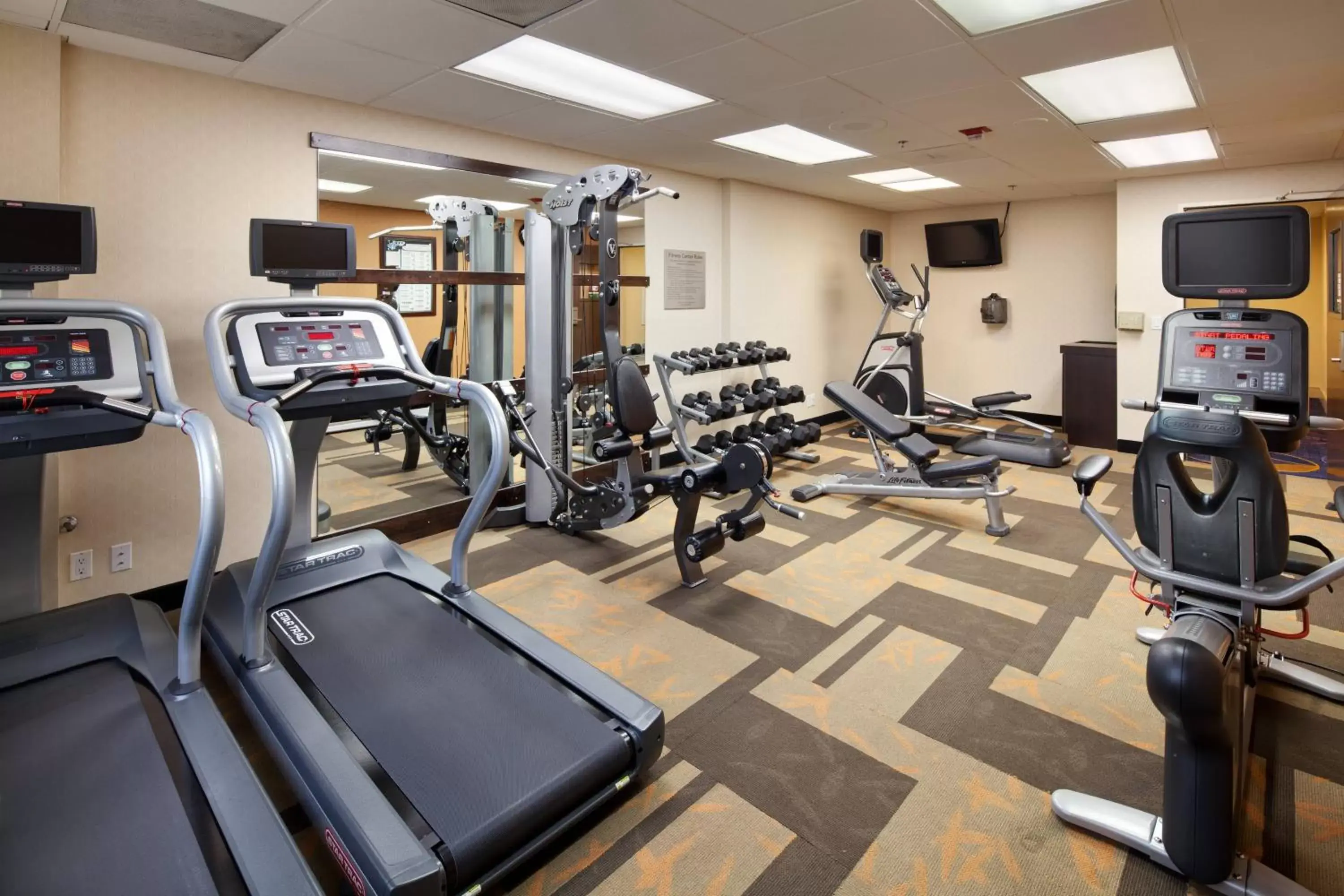 Fitness centre/facilities, Fitness Center/Facilities in Courtyard by Marriott Baldwin Park