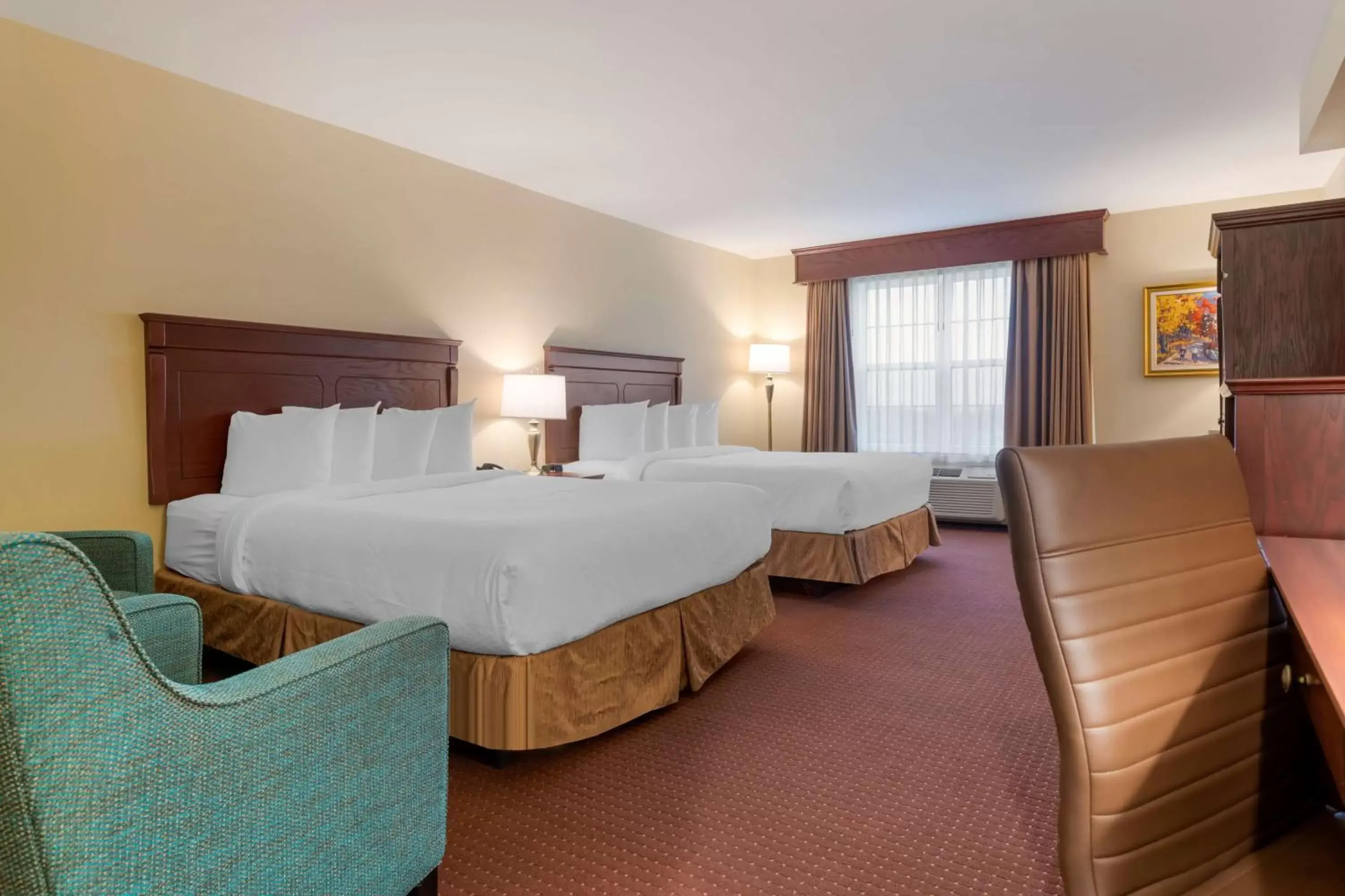 Bedroom, Bed in Best Western Plus Fredericton Hotel & Suites