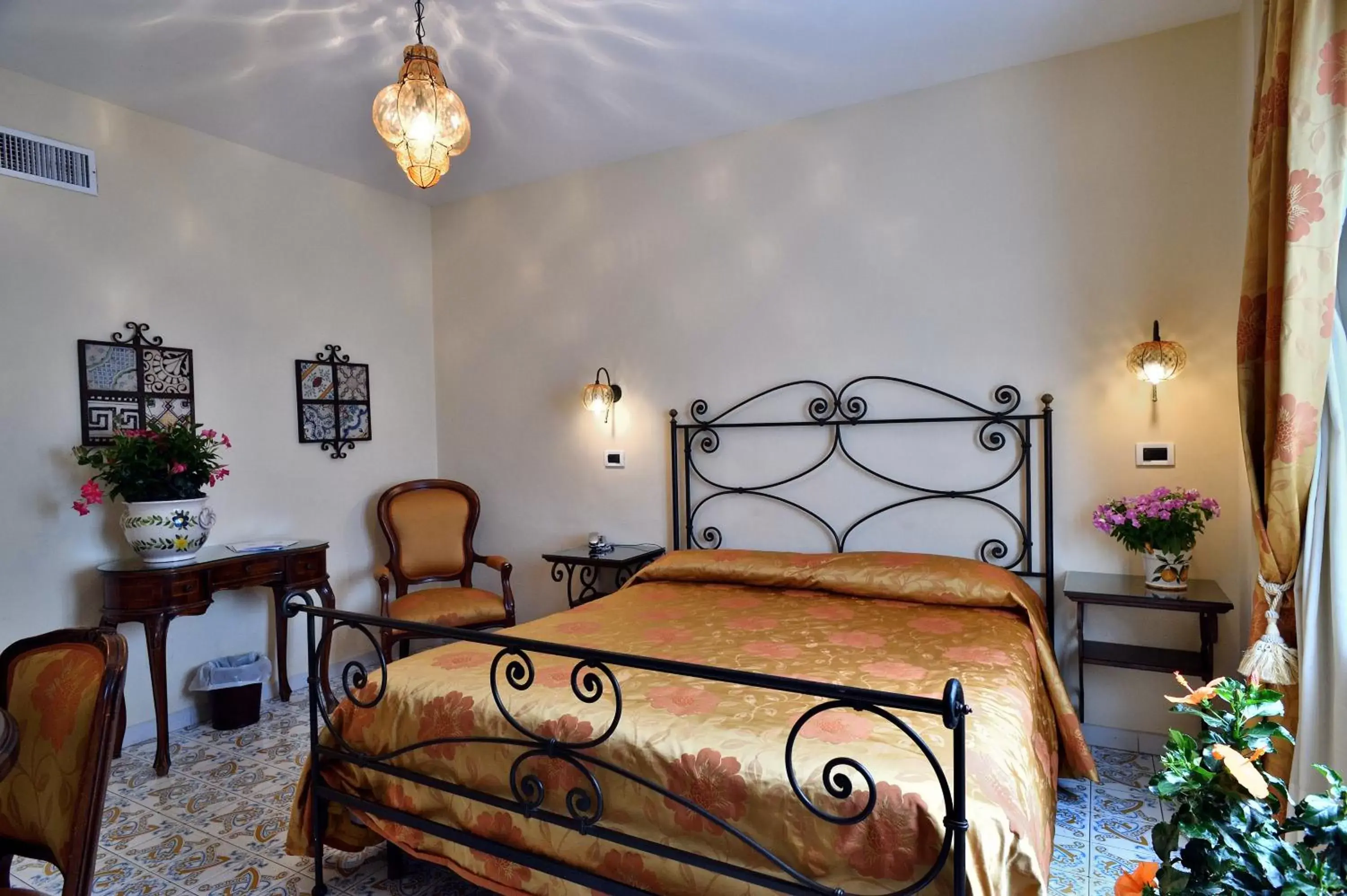 Photo of the whole room, Bed in Hotel La Tonnarella