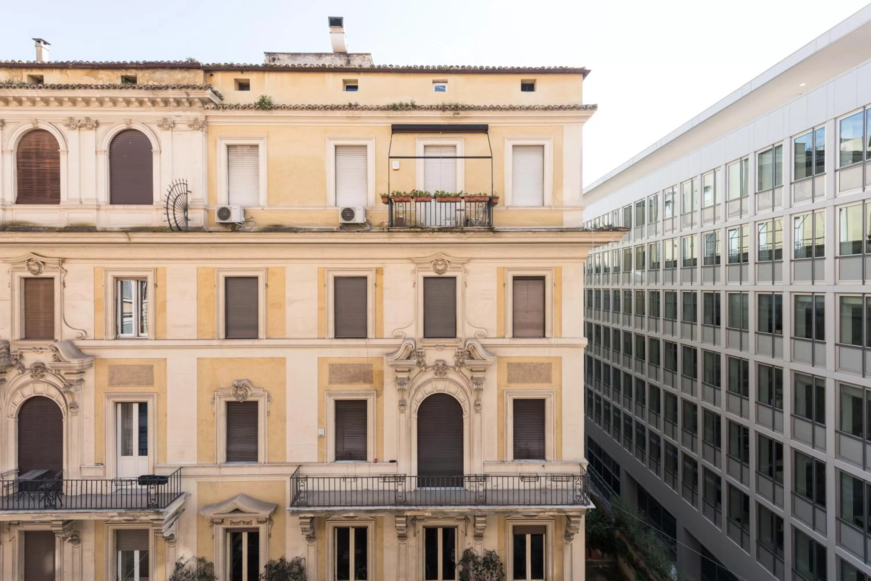 Property building in Circle in the Square