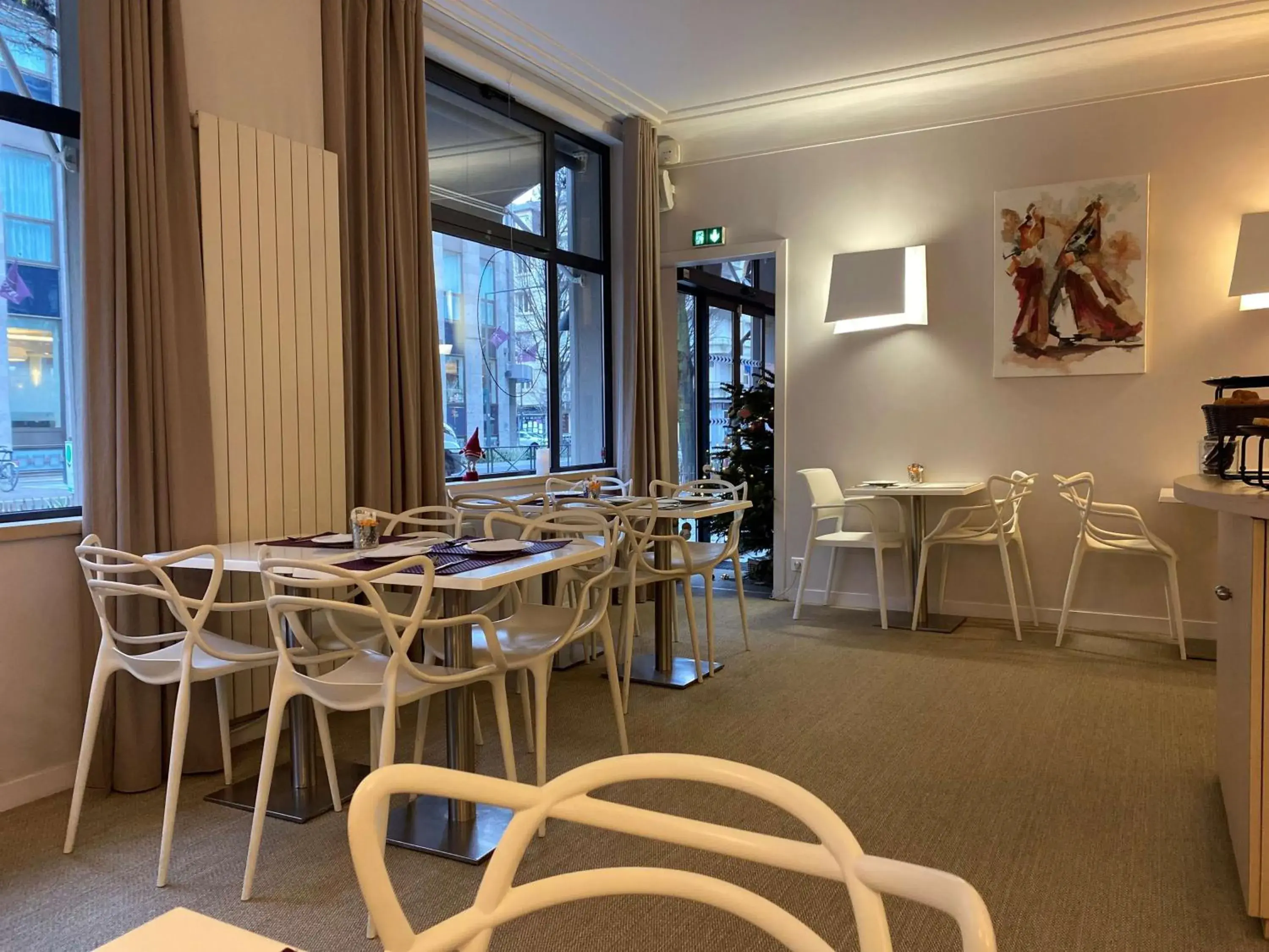 Breakfast, Restaurant/Places to Eat in Hotel Le Sevigne - Sure Hotel Collection by Best Western