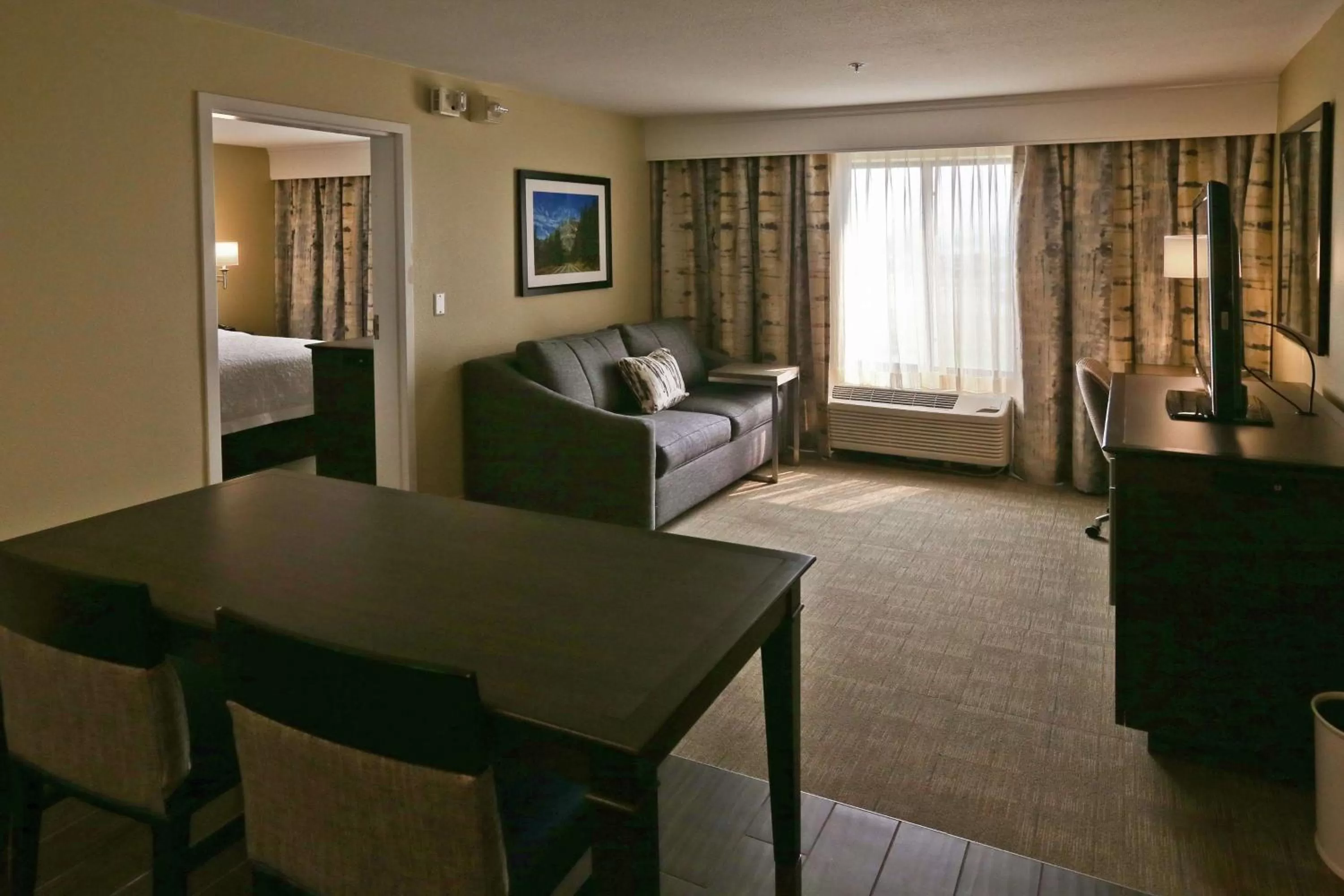 Bedroom, Bed in Hampton Inn Billings