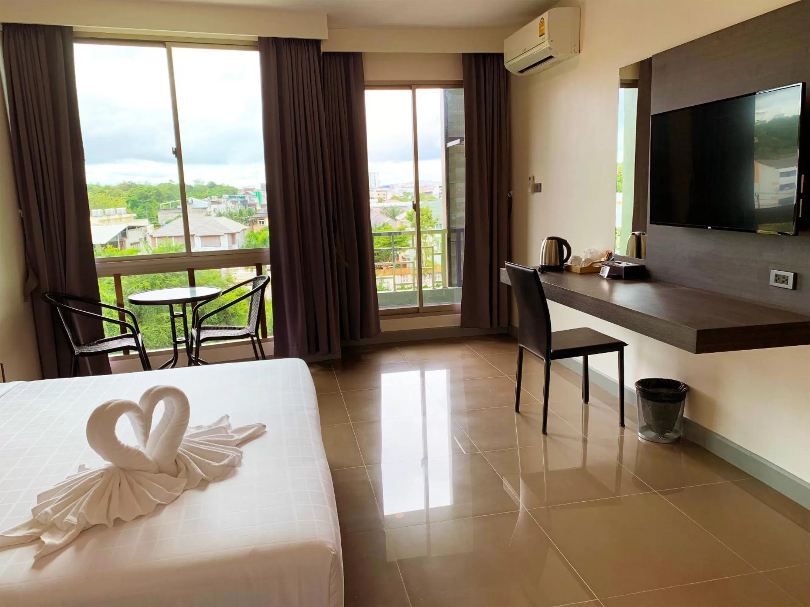 Bed in Clover Hotel Hatyai