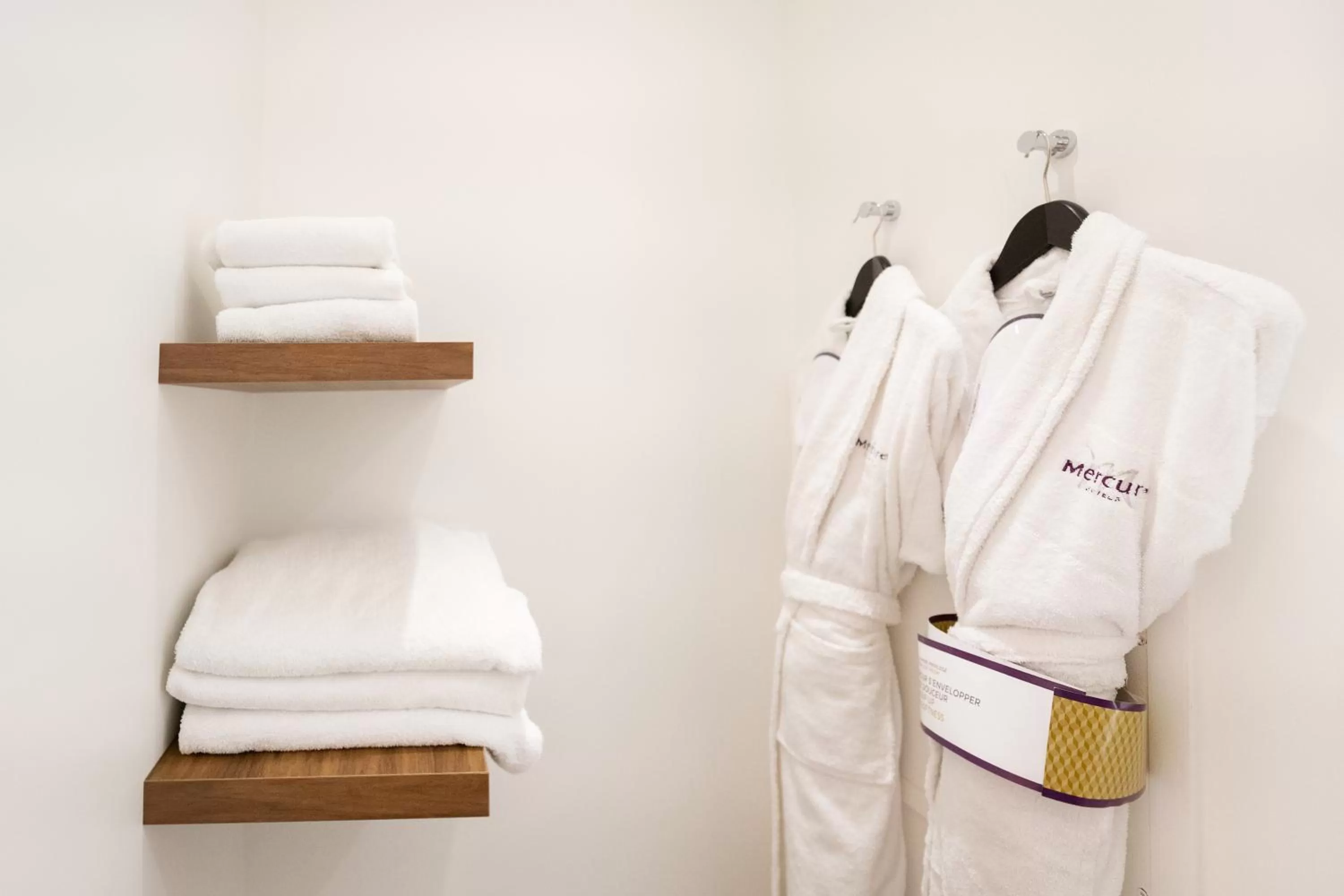 Bathroom in Mercure Lyon Centre Plaza République