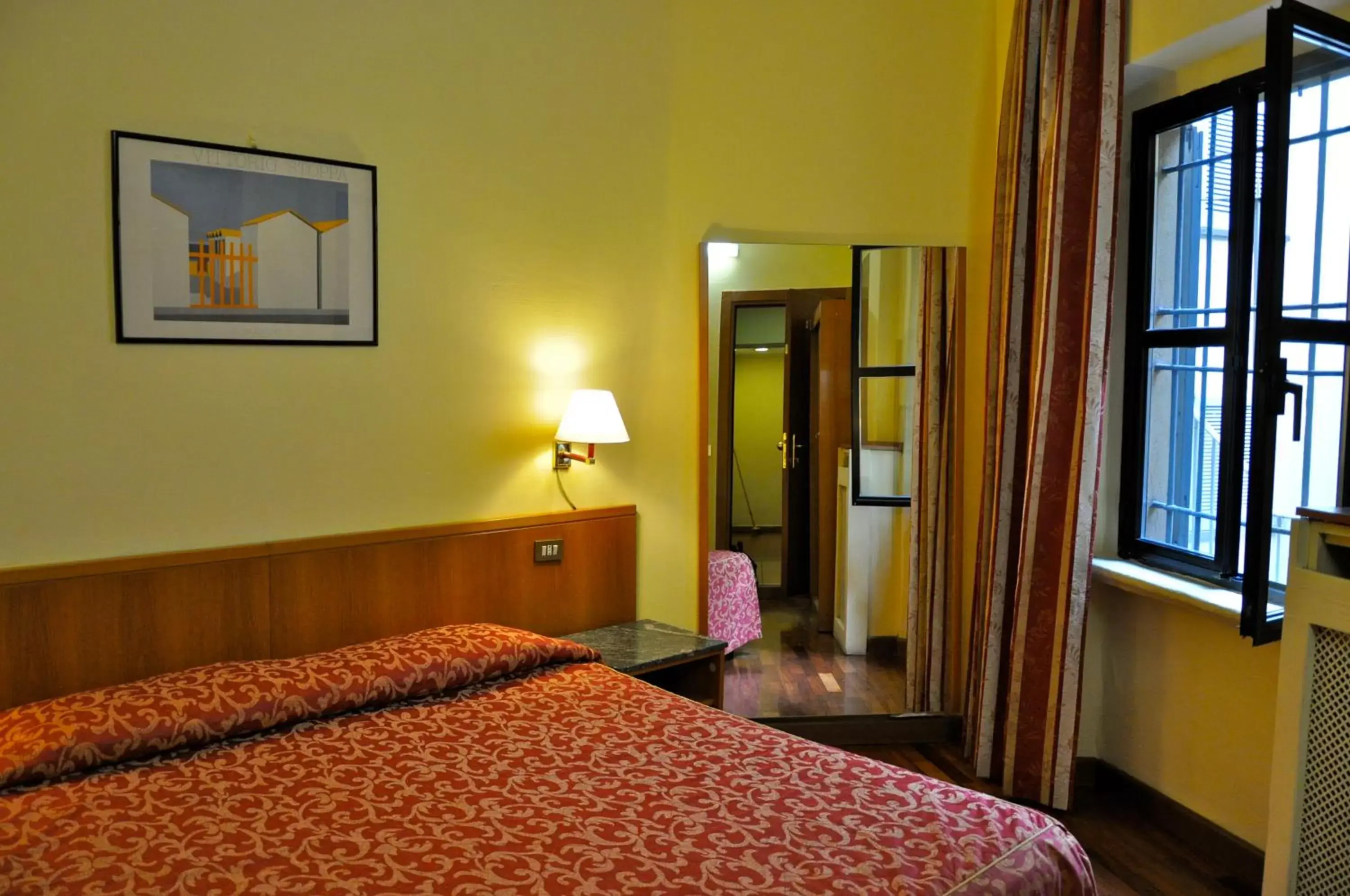 Photo of the whole room, Bed in Hotel Vecchia Milano