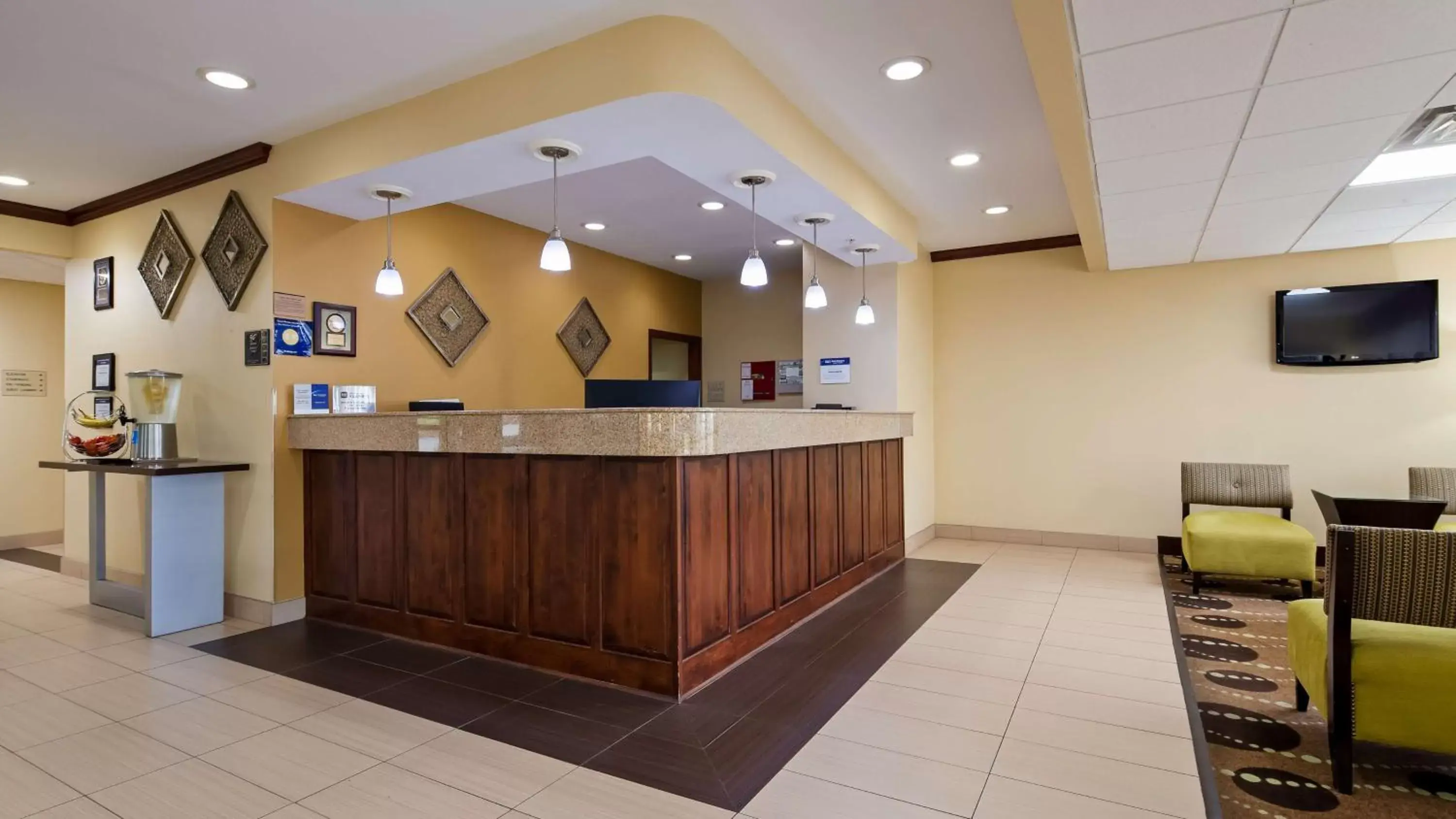 Lobby or reception, Lobby/Reception in Best Western Geneseo Inn