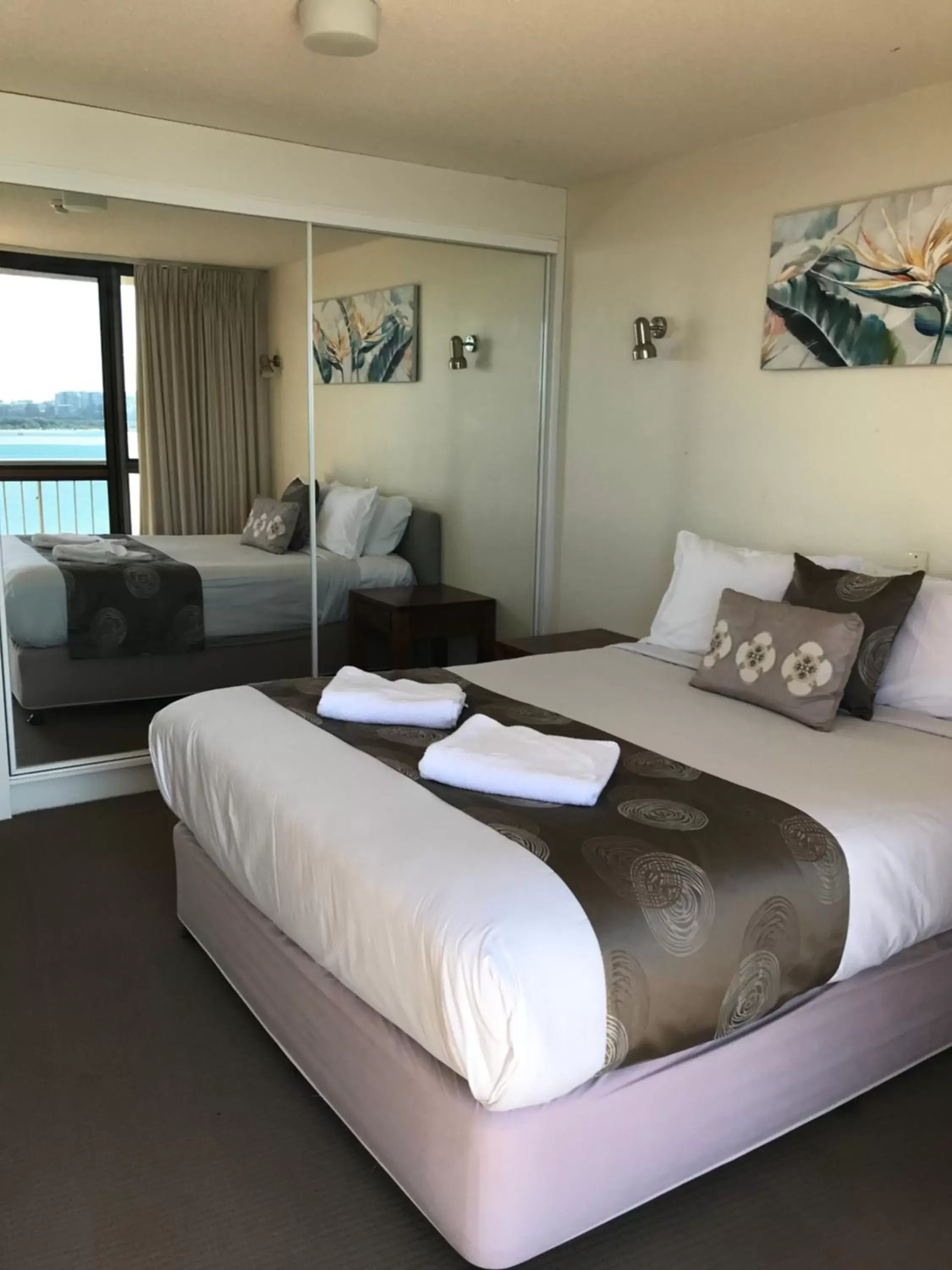 Bedroom, Bed in Gemini Resort
