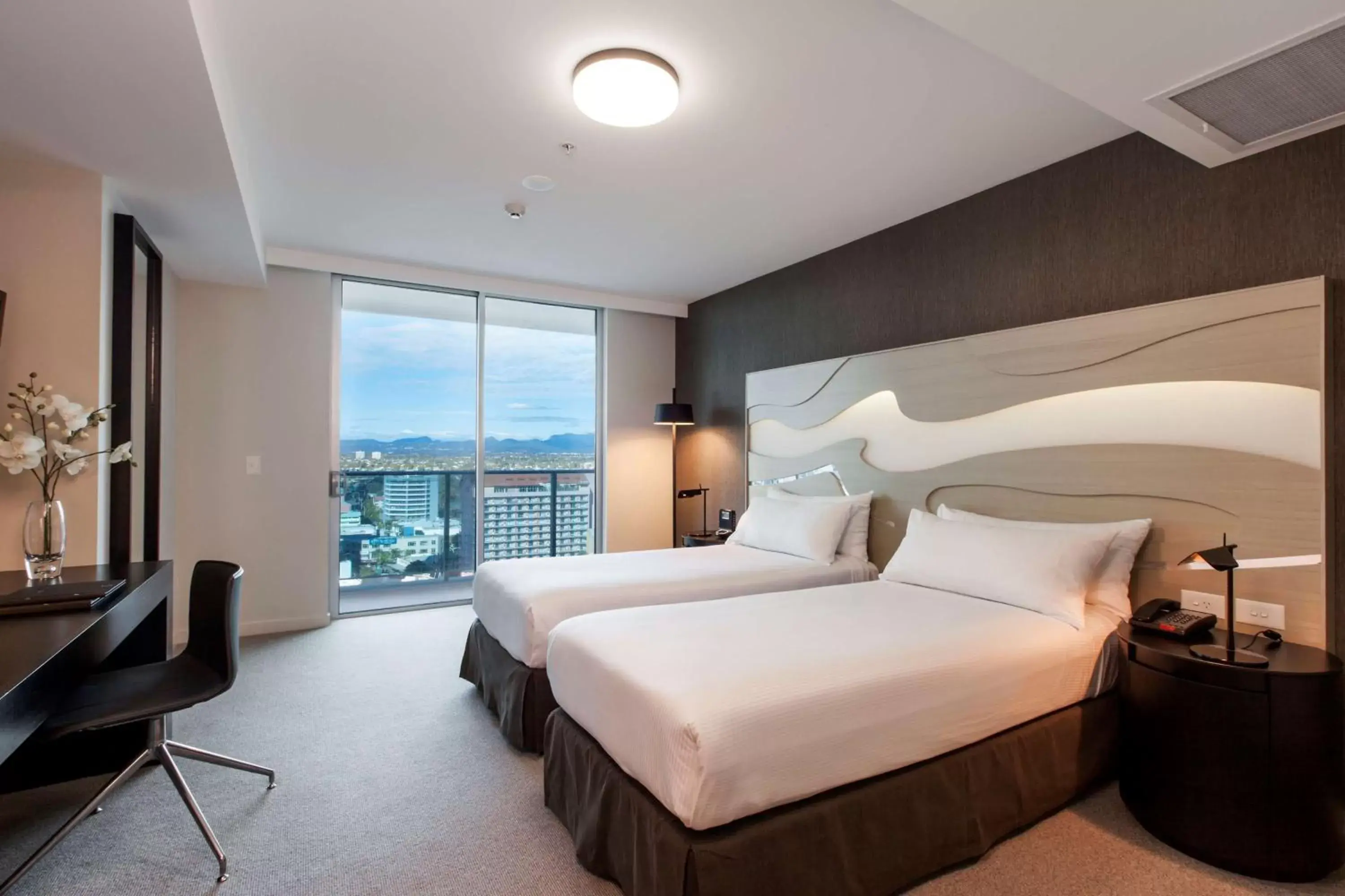 Bed in Hilton Surfers Paradise Hotel & Residences