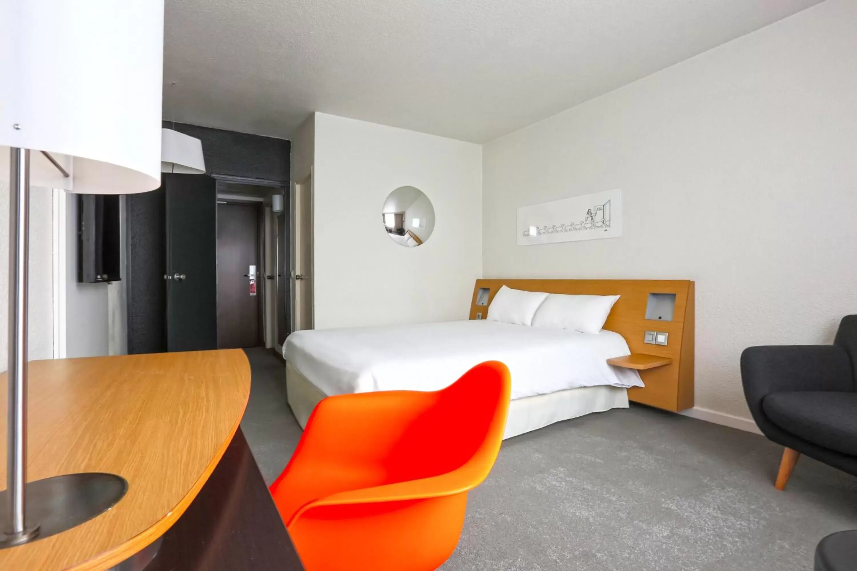 Bed in ibis Styles Nancy Sud