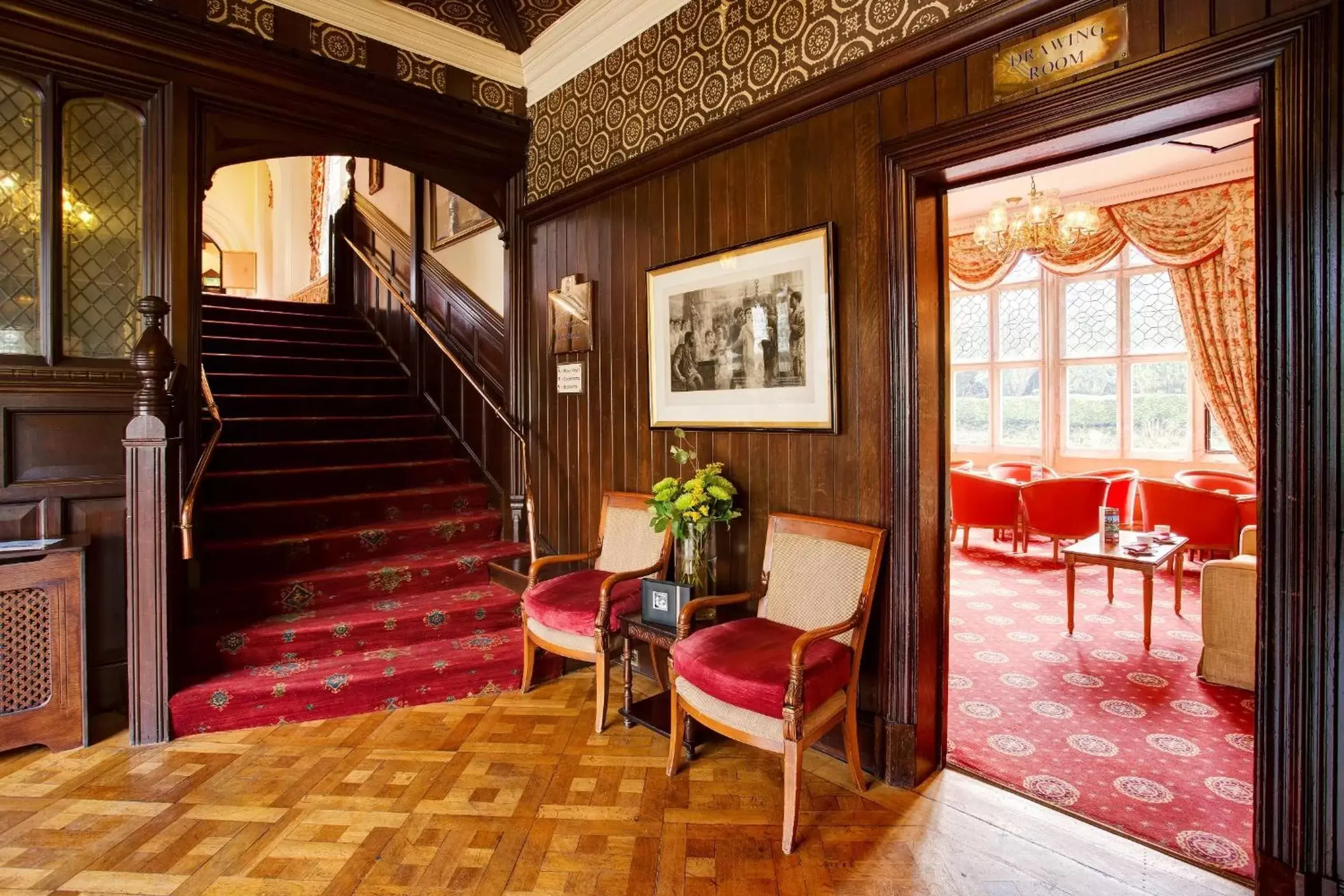 Lobby or reception, Seating Area in Best Western PLUS Grim's Dyke Hotel