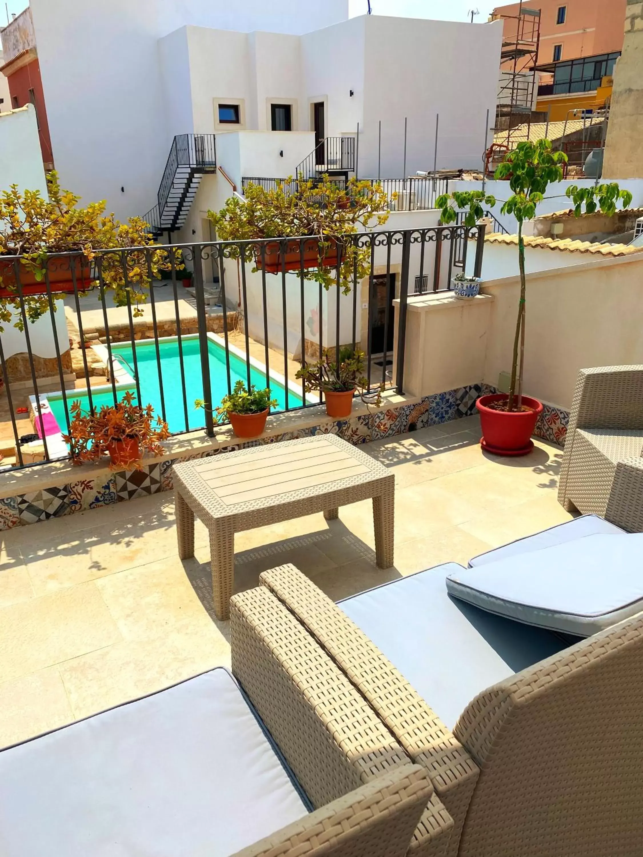 Balcony/Terrace, Pool View in Morfeo Charming Rooms & Relax