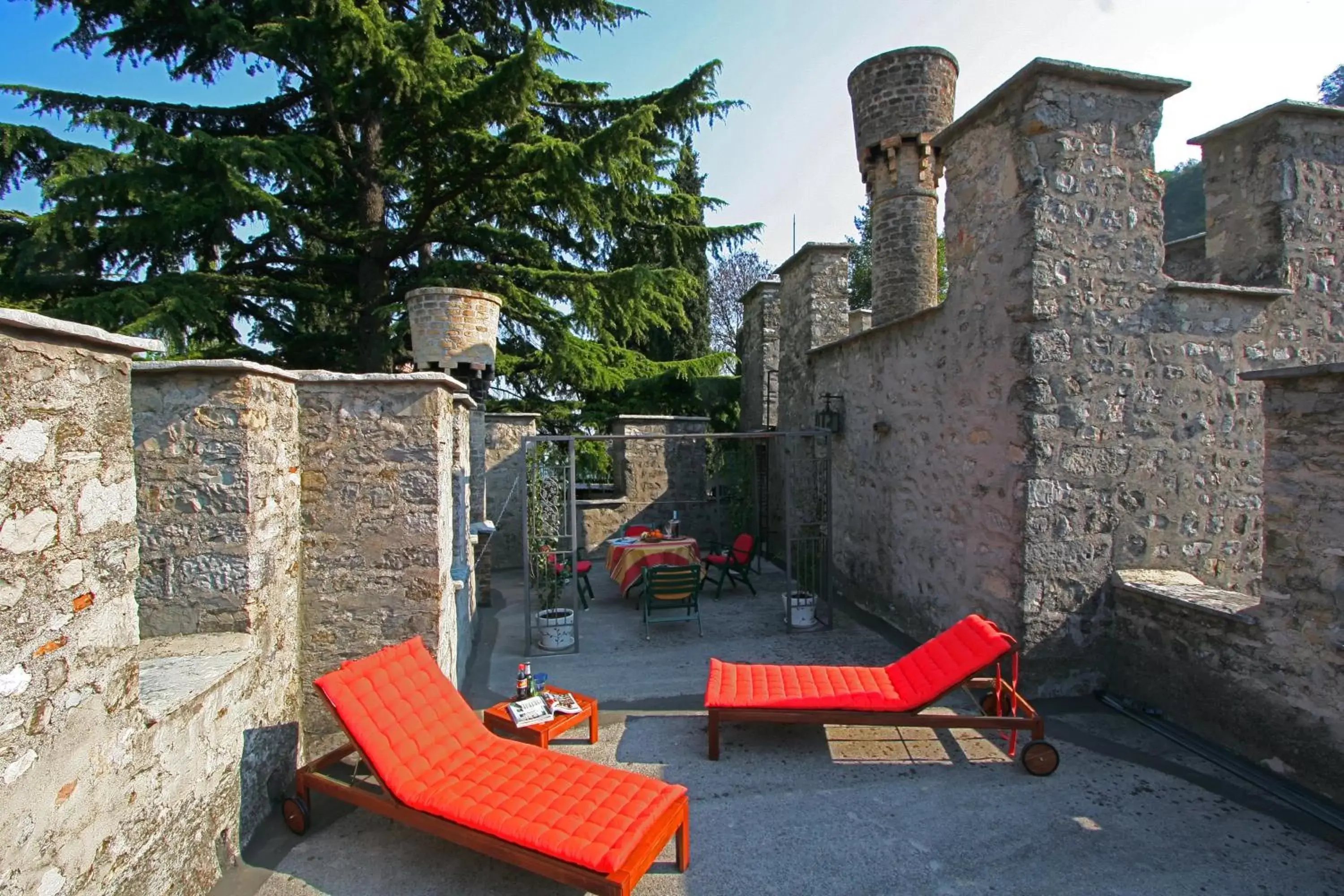 Balcony/Terrace in Castrum di Serravalle