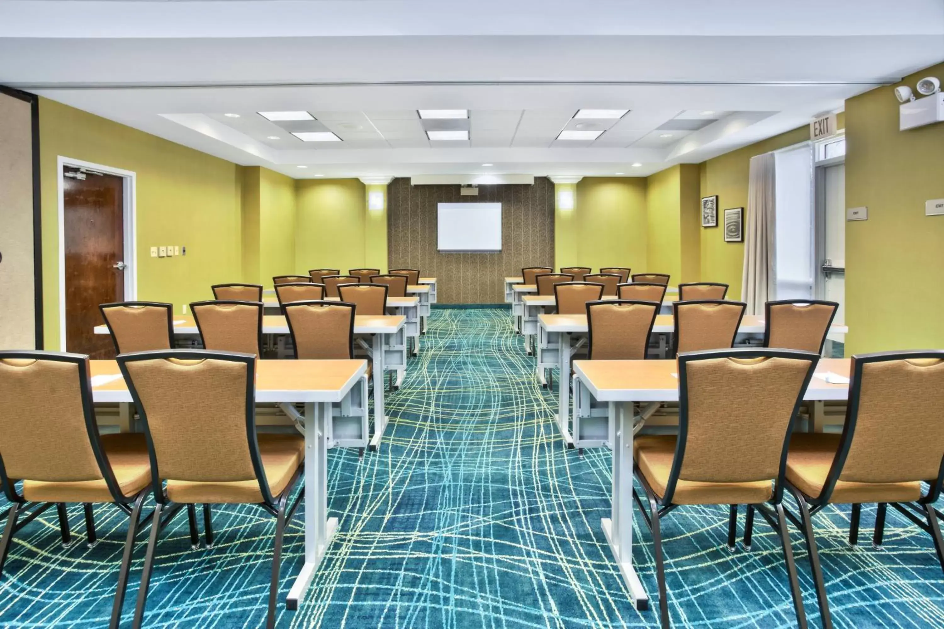 Meeting/conference room in Springhill Suites by Marriott Chicago Elmhurst Oakbrook Area