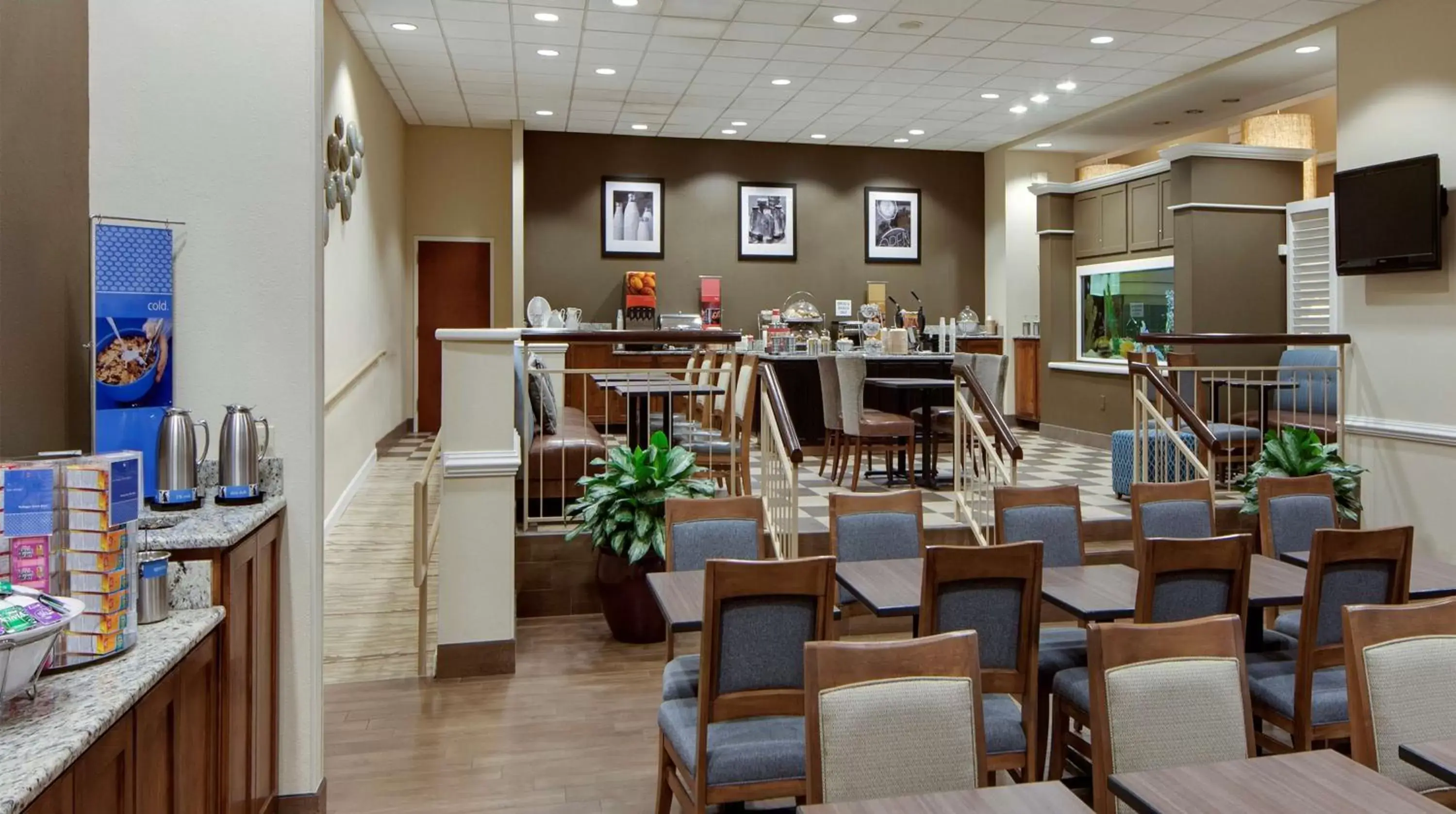 Dining area, Restaurant/Places to Eat in Hampton Inn Myrtle Beach Broadway at the Beach