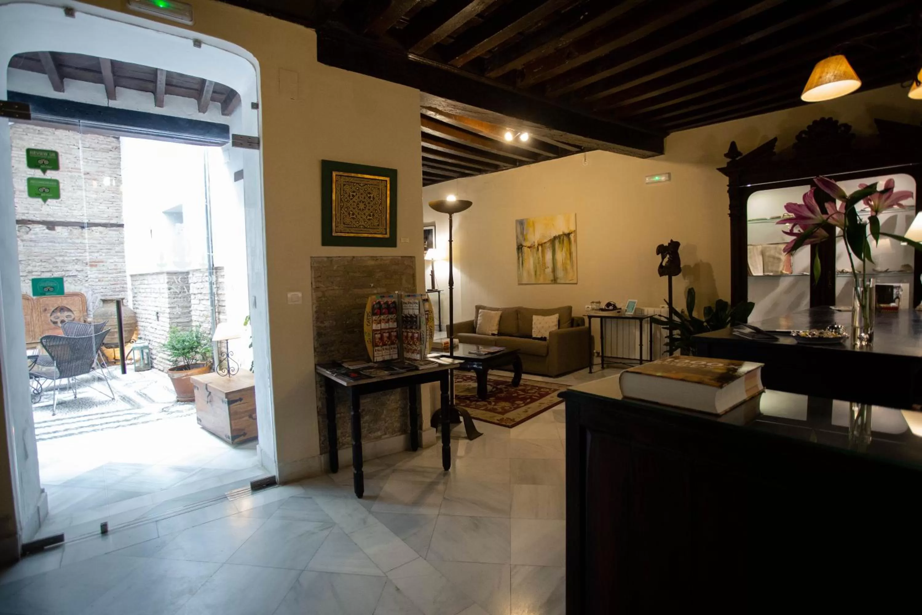 Lobby or reception in Palacio de Mariana Pineda