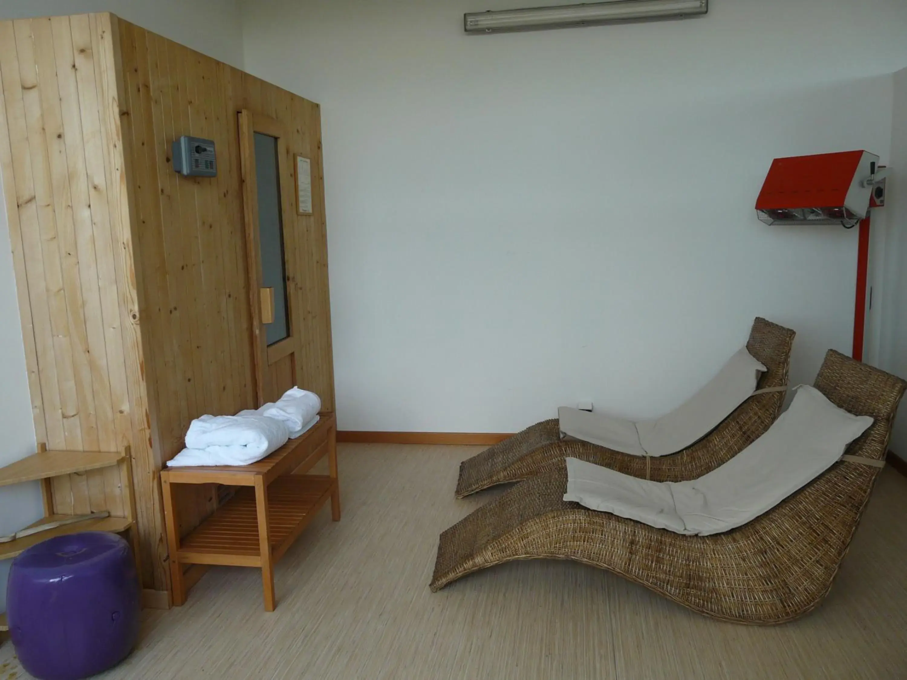 Sauna, Seating Area in G&D Mi.Ma Condhotel