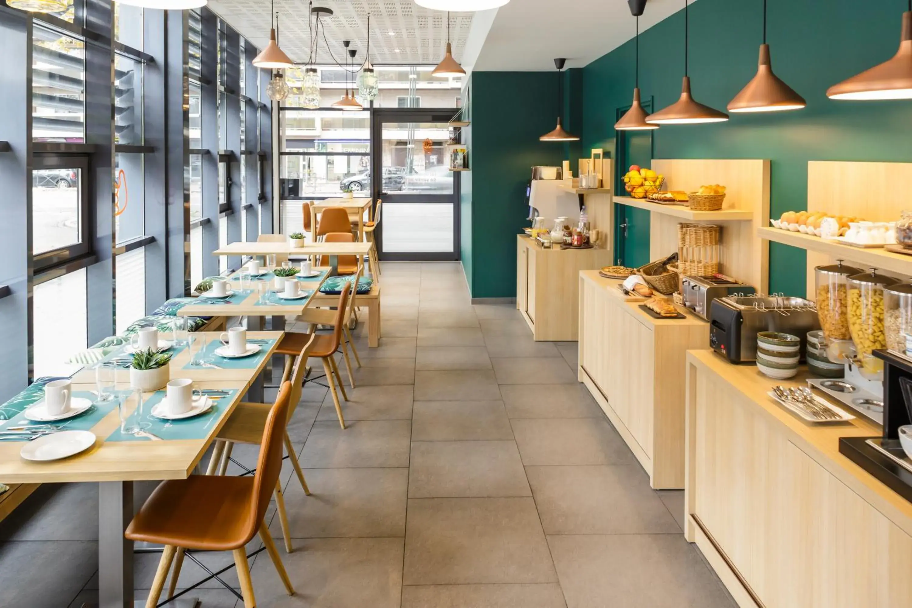 Breakfast in Aparthotel Adagio Access Toulouse St Cyprien Breakfast in Aparthotel Adagio Access Toulouse St Cyprien